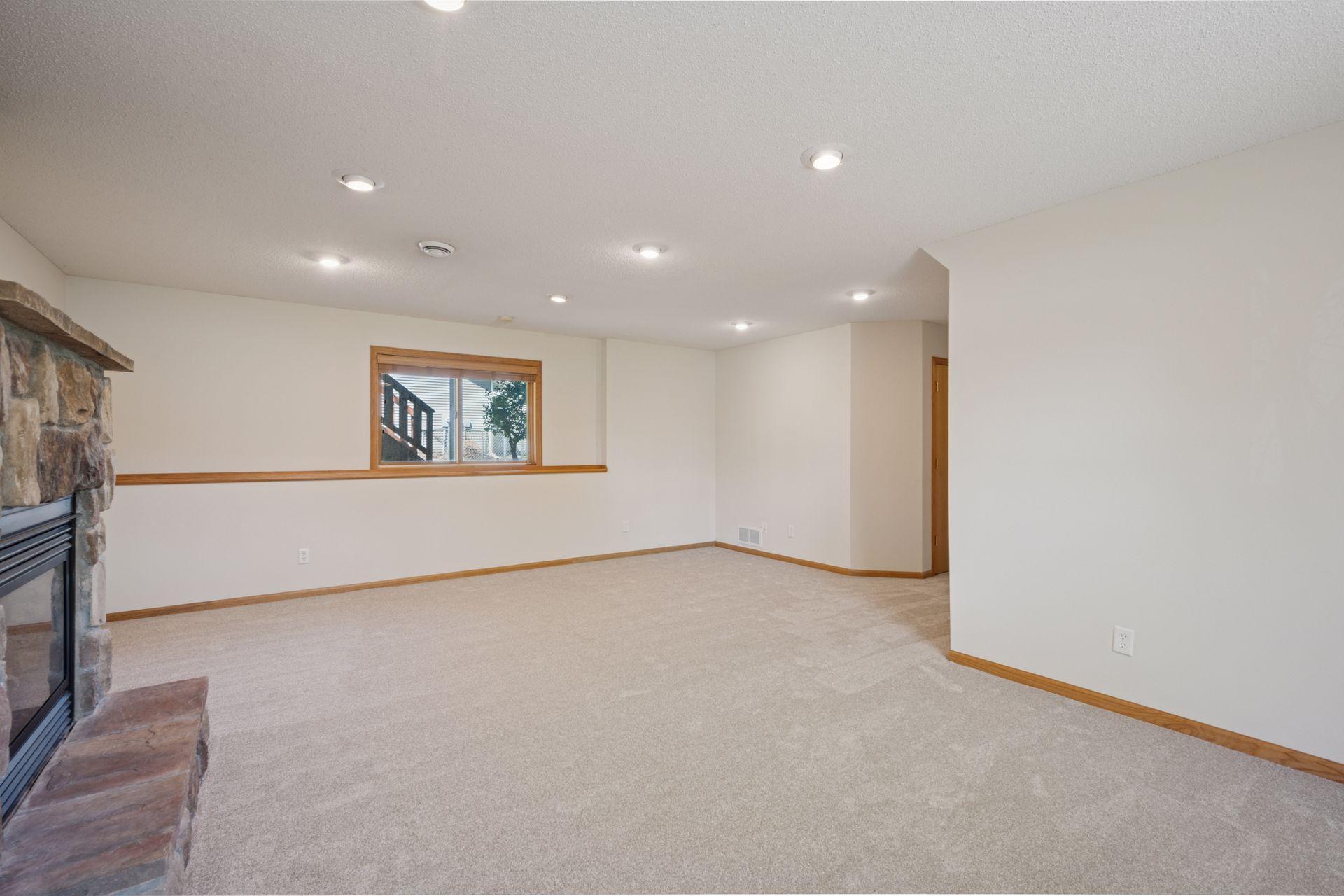 6033 Bakken Street, Monticello, Minnesota image 31