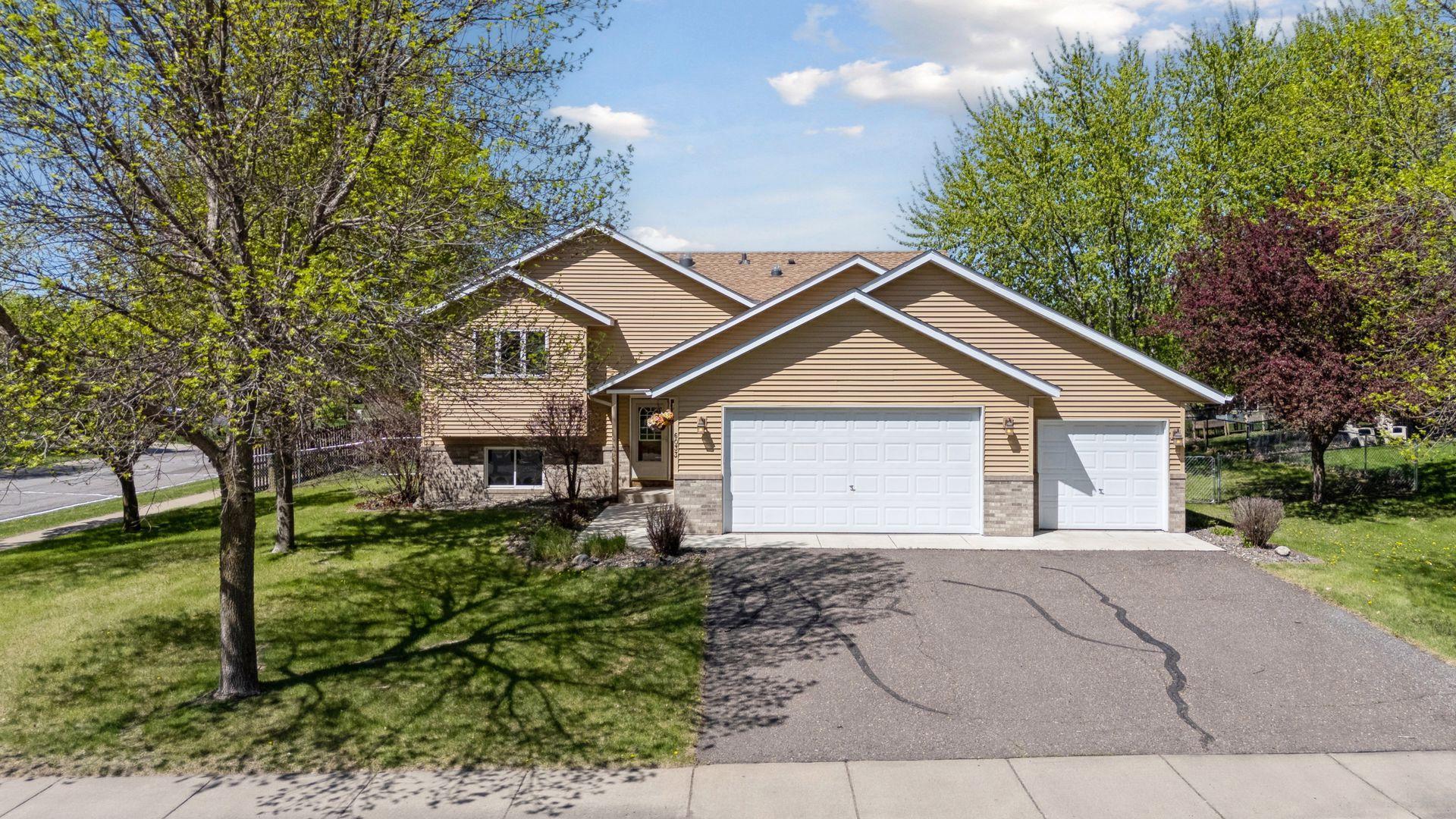 6033 Bakken Street, Monticello, Minnesota image 1