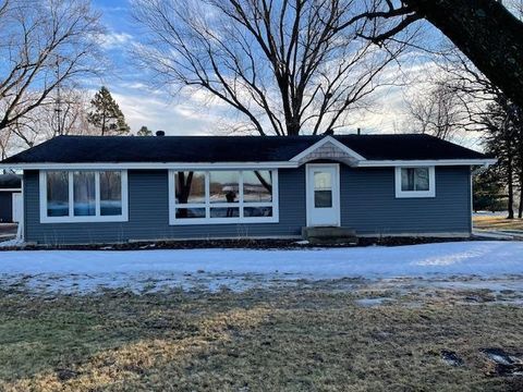 Apartment For Sale - 15246 Old Hwy 14<br/> Waseca County, Waseca, MN 56093