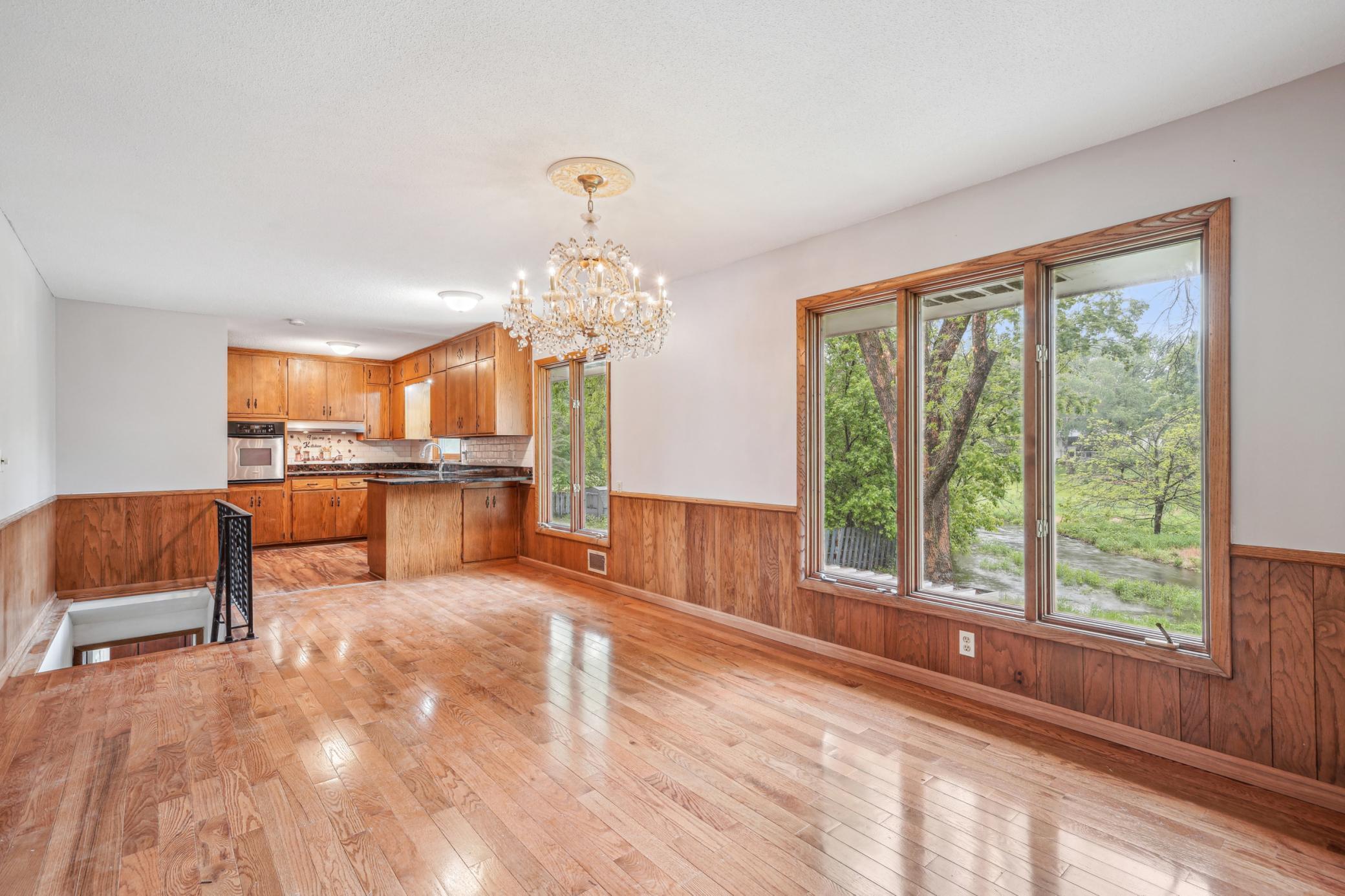 5212 W 70th Street, Minneapolis, Minnesota image 5