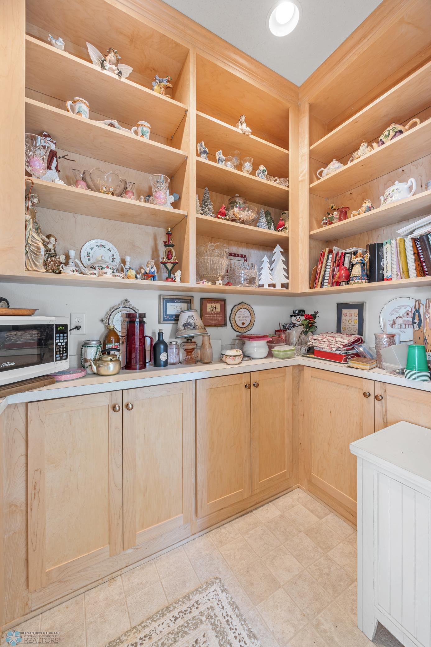 Moorhead, Minnesota 56560, United States, 2 Bedrooms Bedrooms, ,2 BathroomsBathrooms,Residential,Active,195722