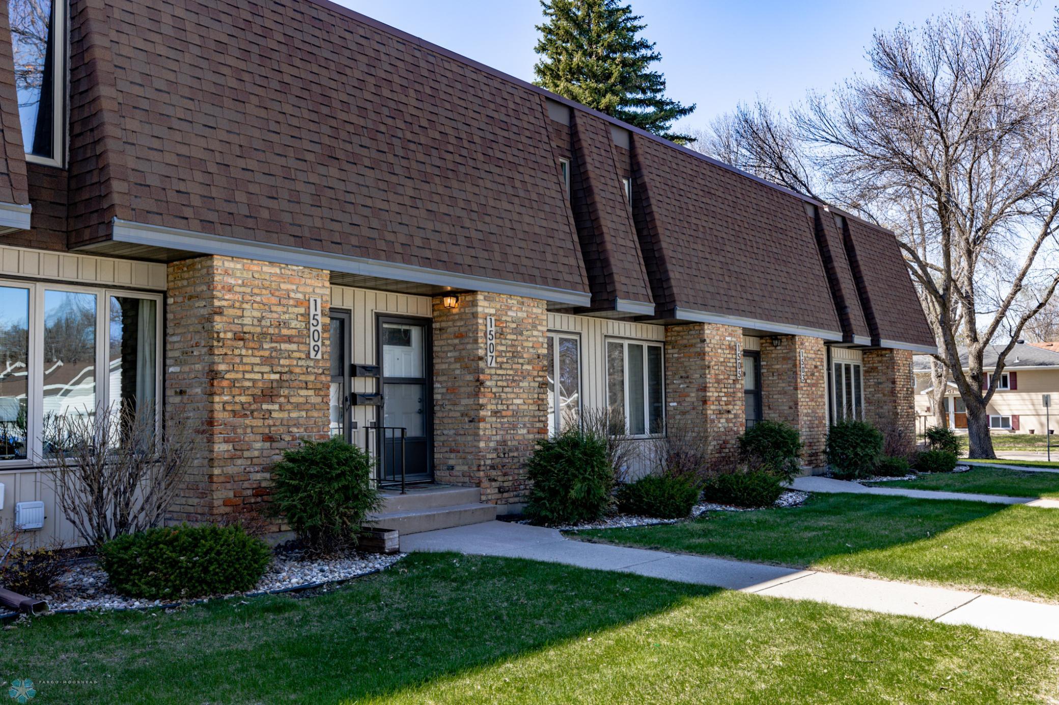 1507 16th Street, Fargo, North Dakota image 2