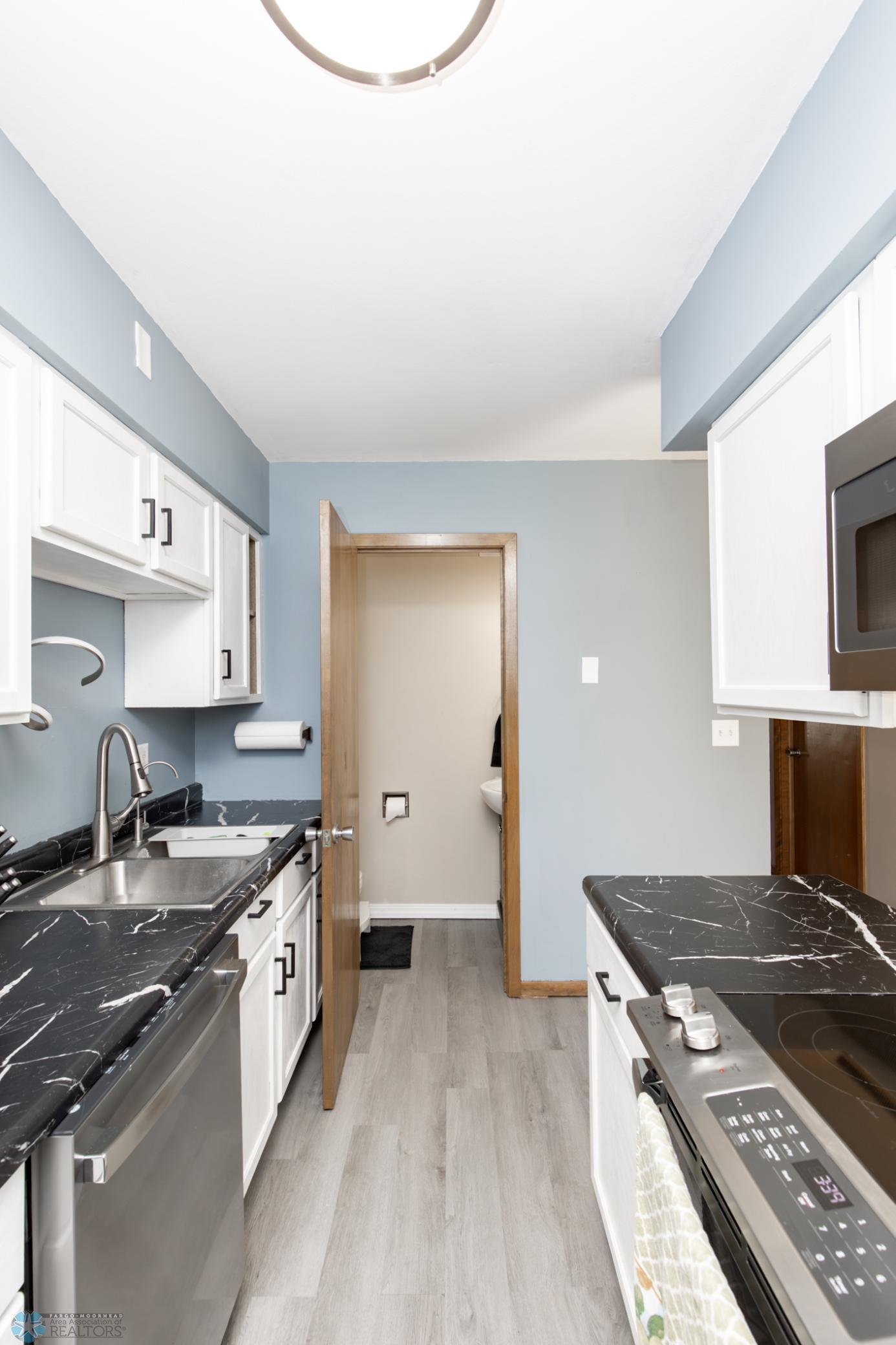 1507 16th Street, Fargo, North Dakota image 17