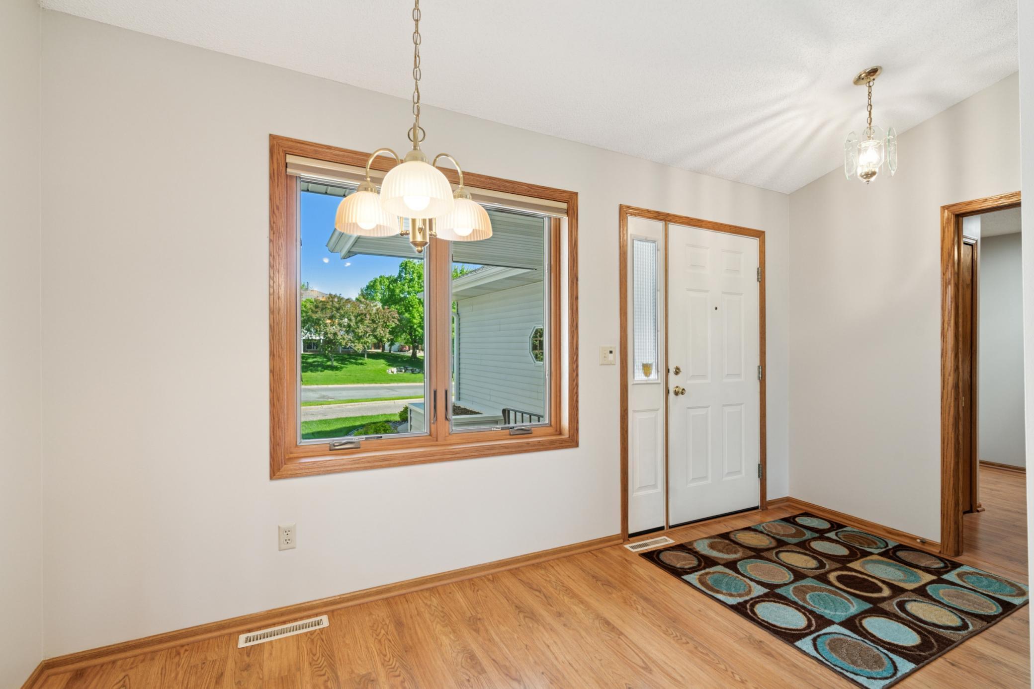 2558 75th Street, Inver Grove Heights, Minnesota image 4