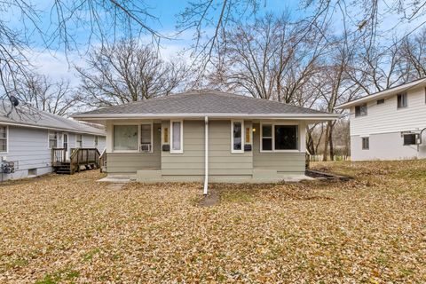 Multifamily For Sale - 4105 Lowry Avenue<br/> Robbinsdale, MN 55422