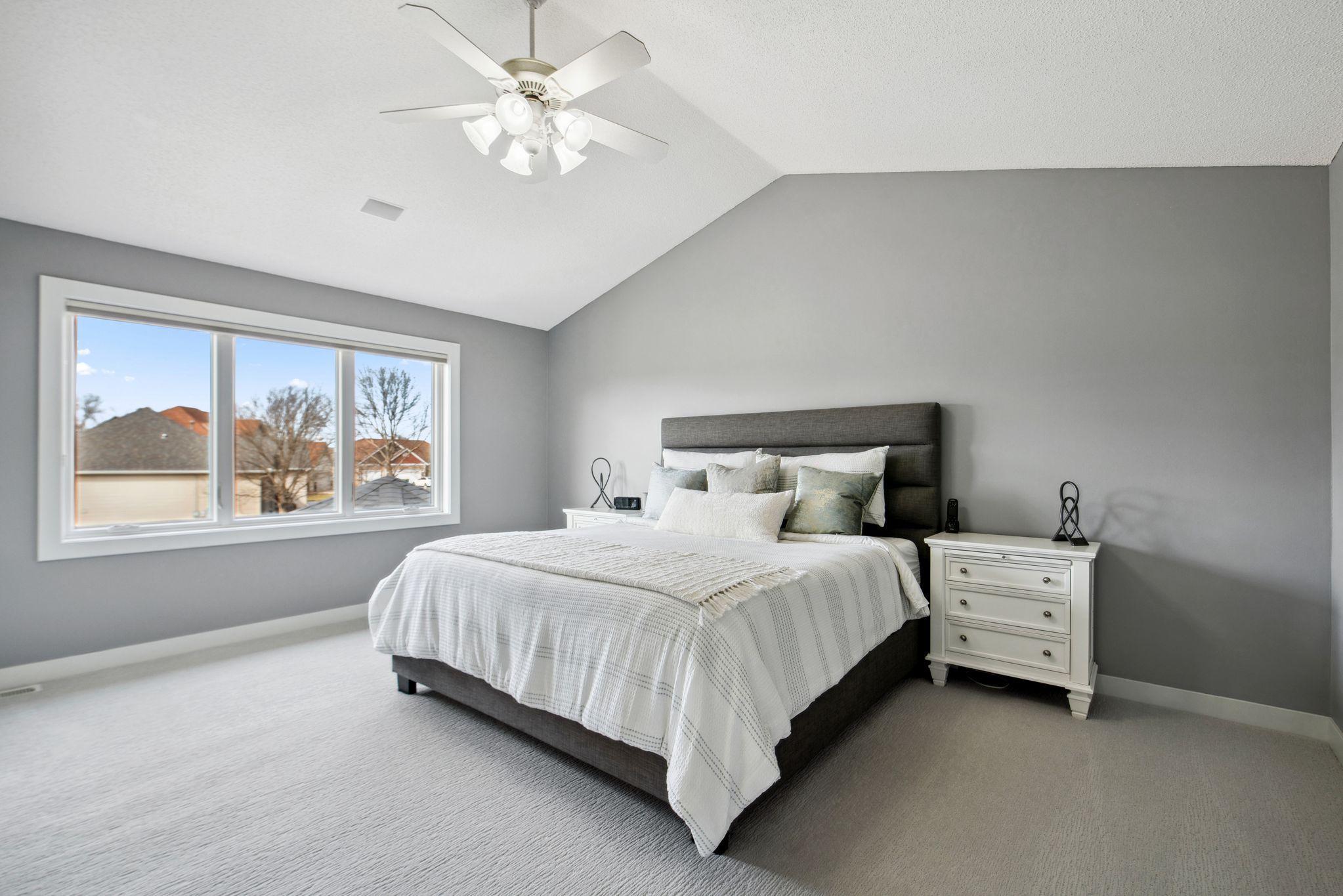 15042 Valley View Drive, Savage, Minnesota image 19
