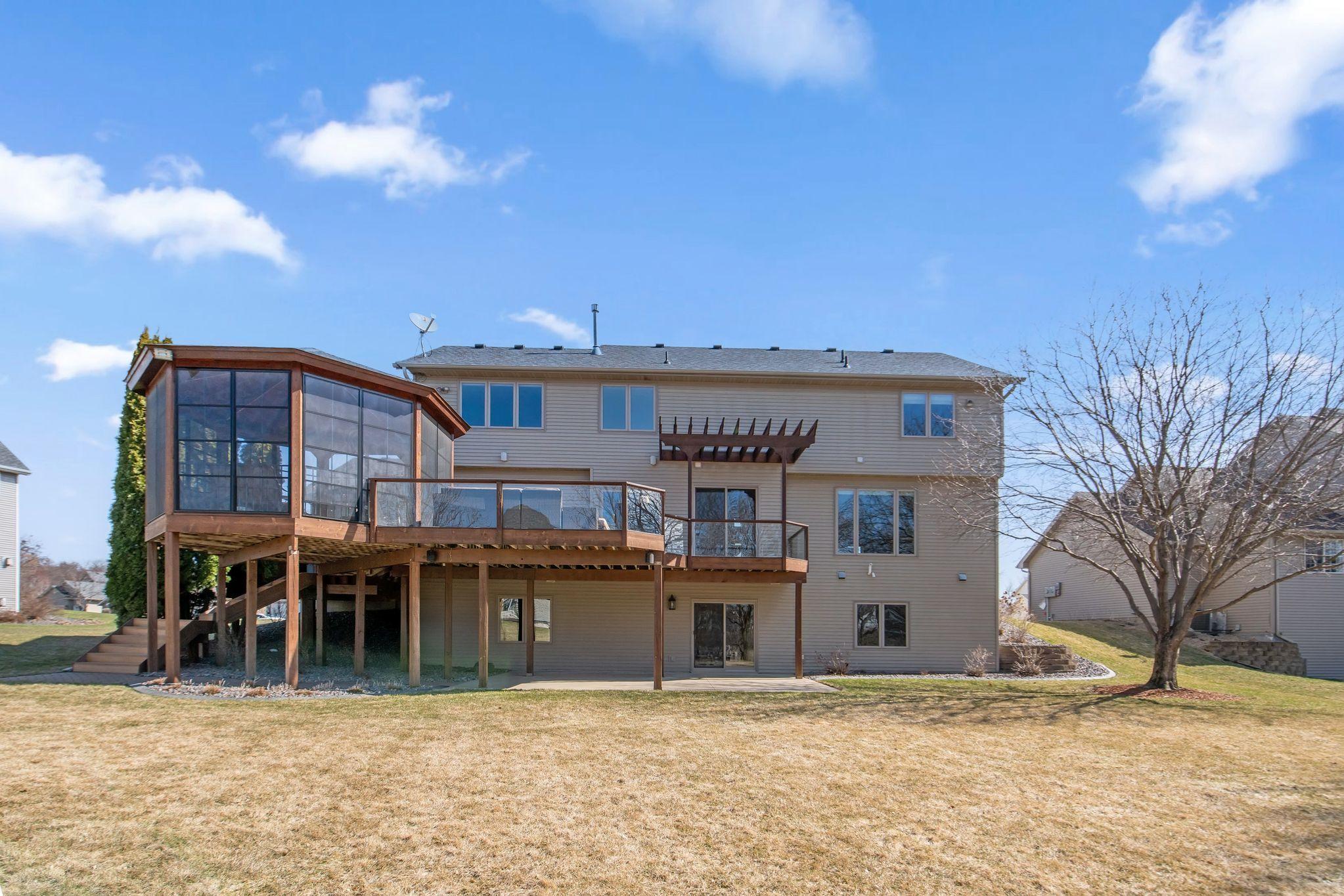 15042 Valley View Drive, Savage, Minnesota image 18