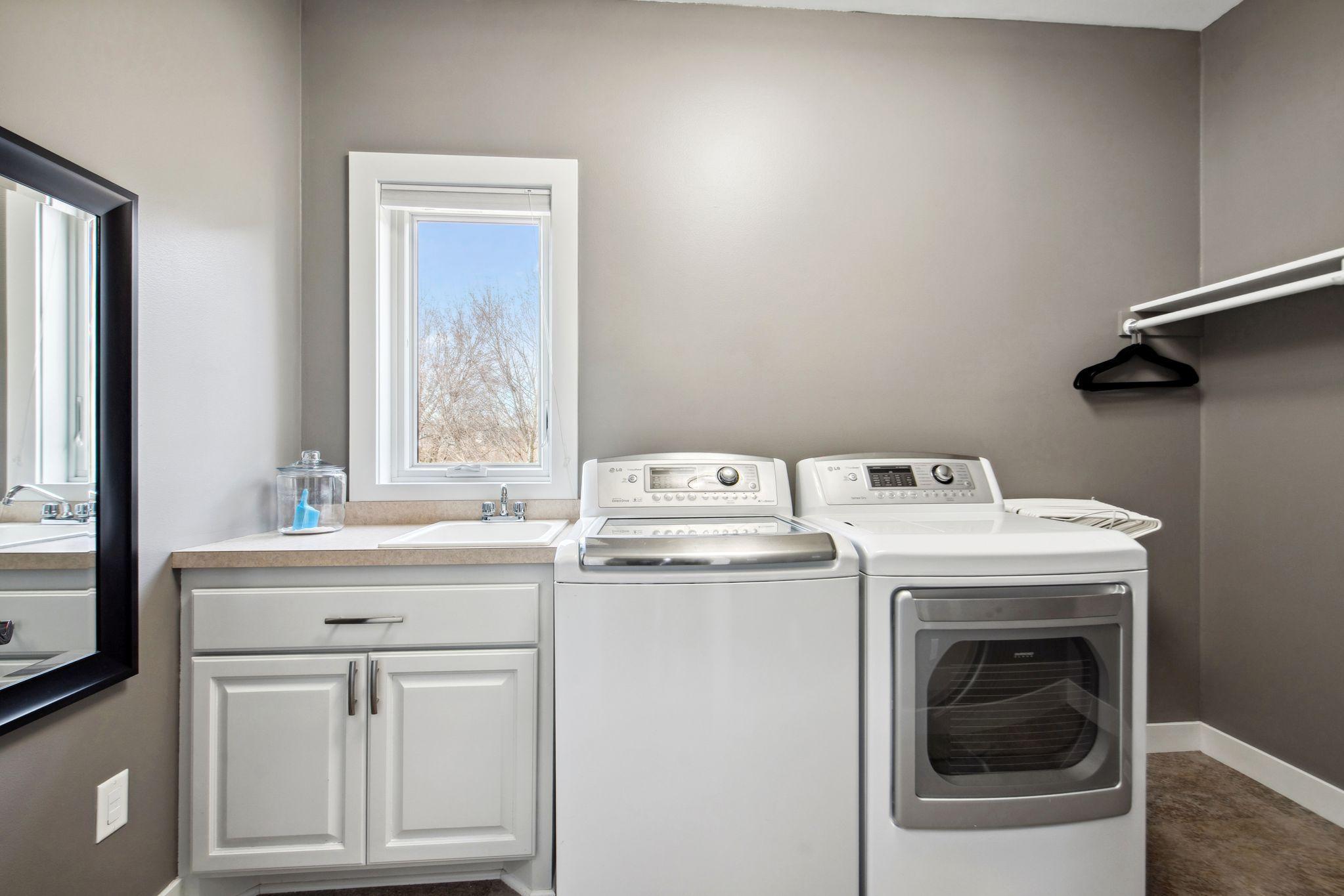 15042 Valley View Drive, Savage, Minnesota image 32