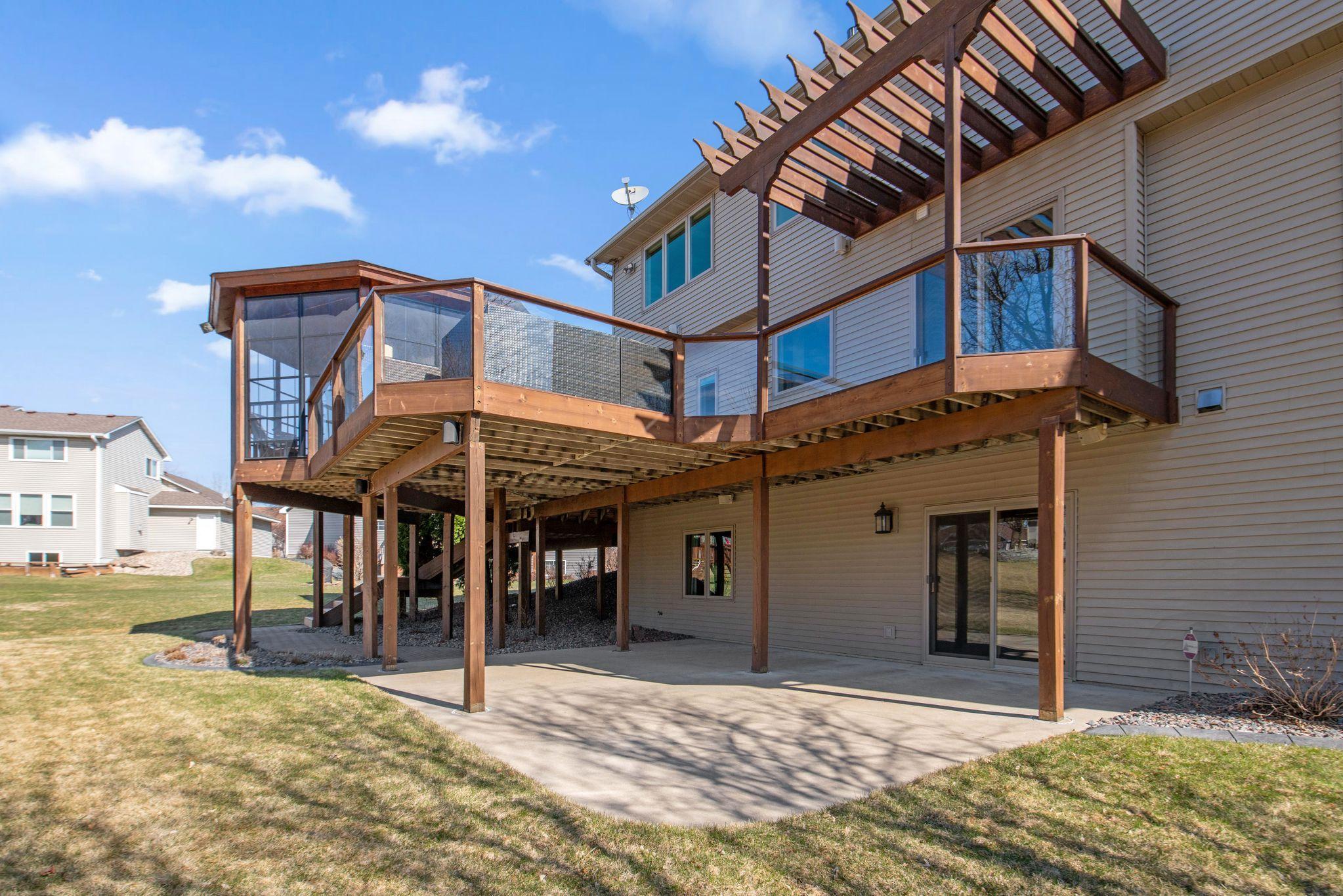 15042 Valley View Drive, Savage, Minnesota image 29