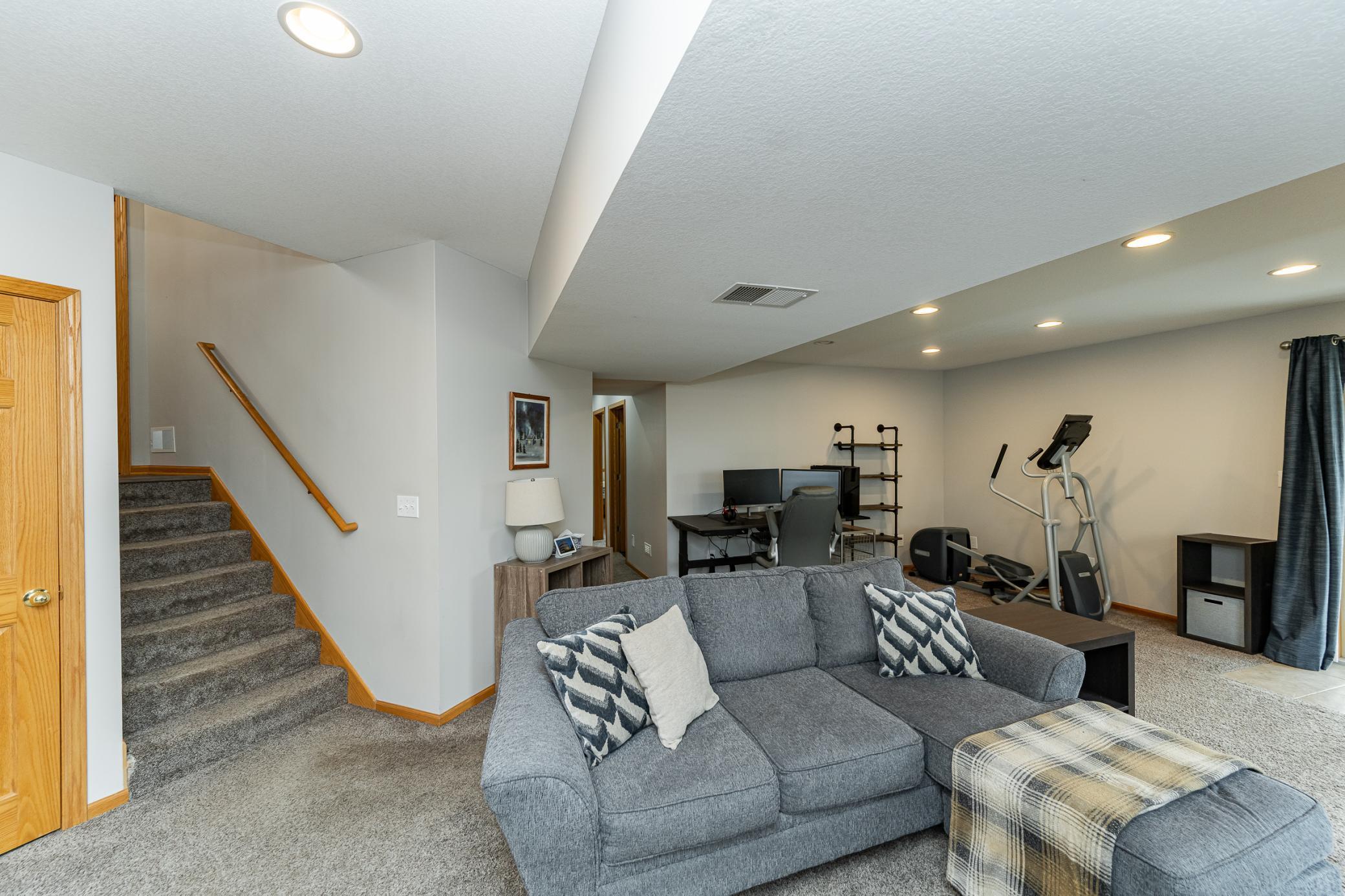 4434 Arcon Lane, Rochester, Minnesota image 19