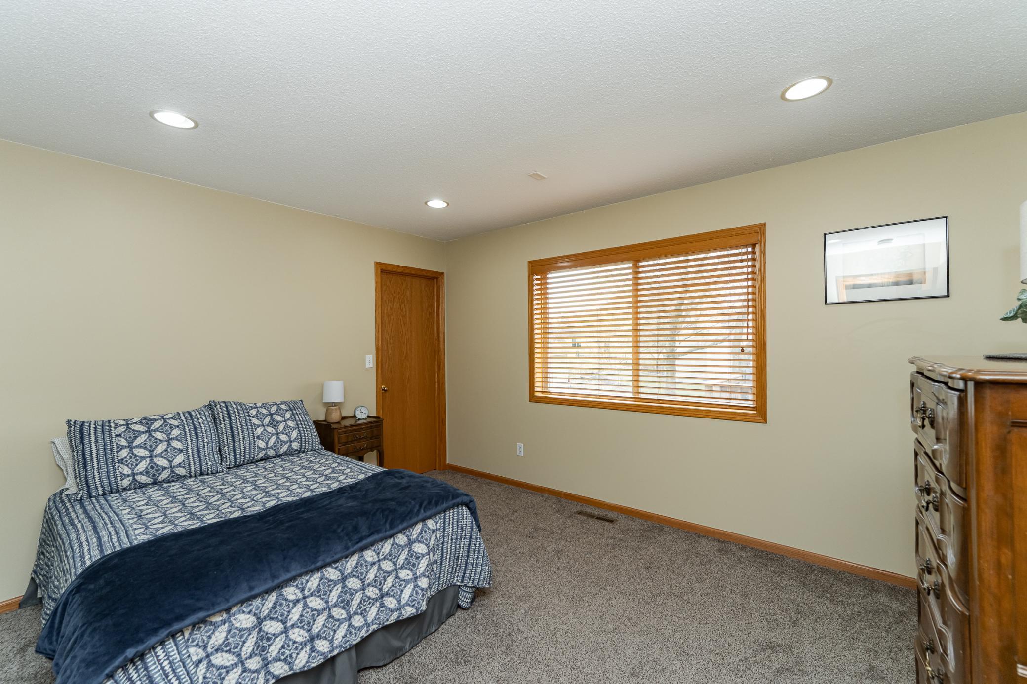 4434 Arcon Lane, Rochester, Minnesota image 18