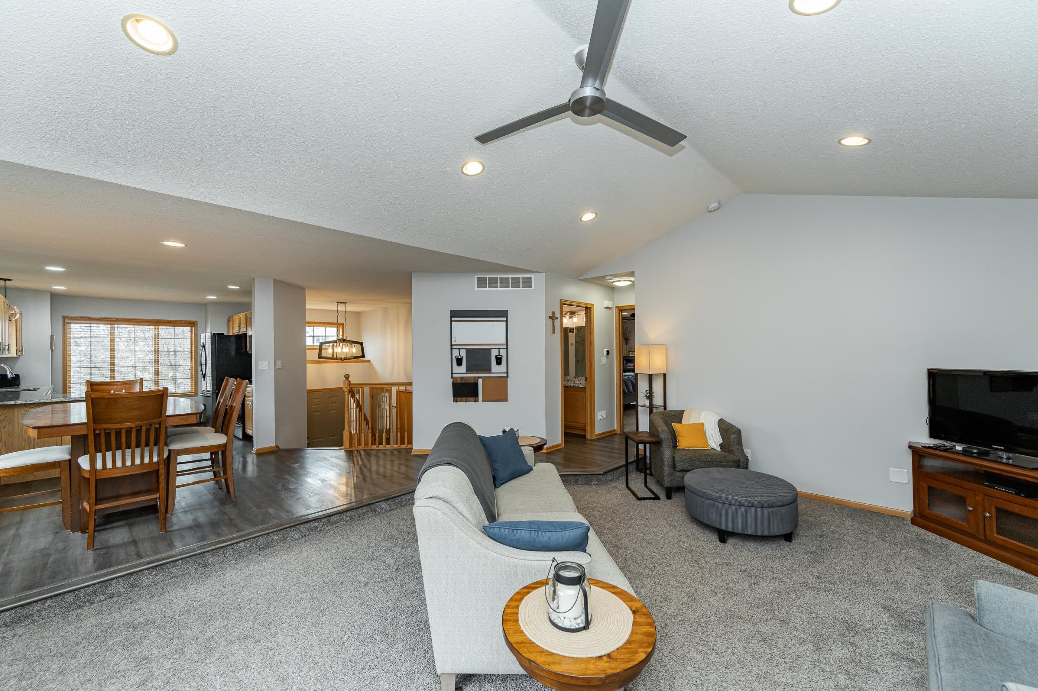 4434 Arcon Lane, Rochester, Minnesota image 10