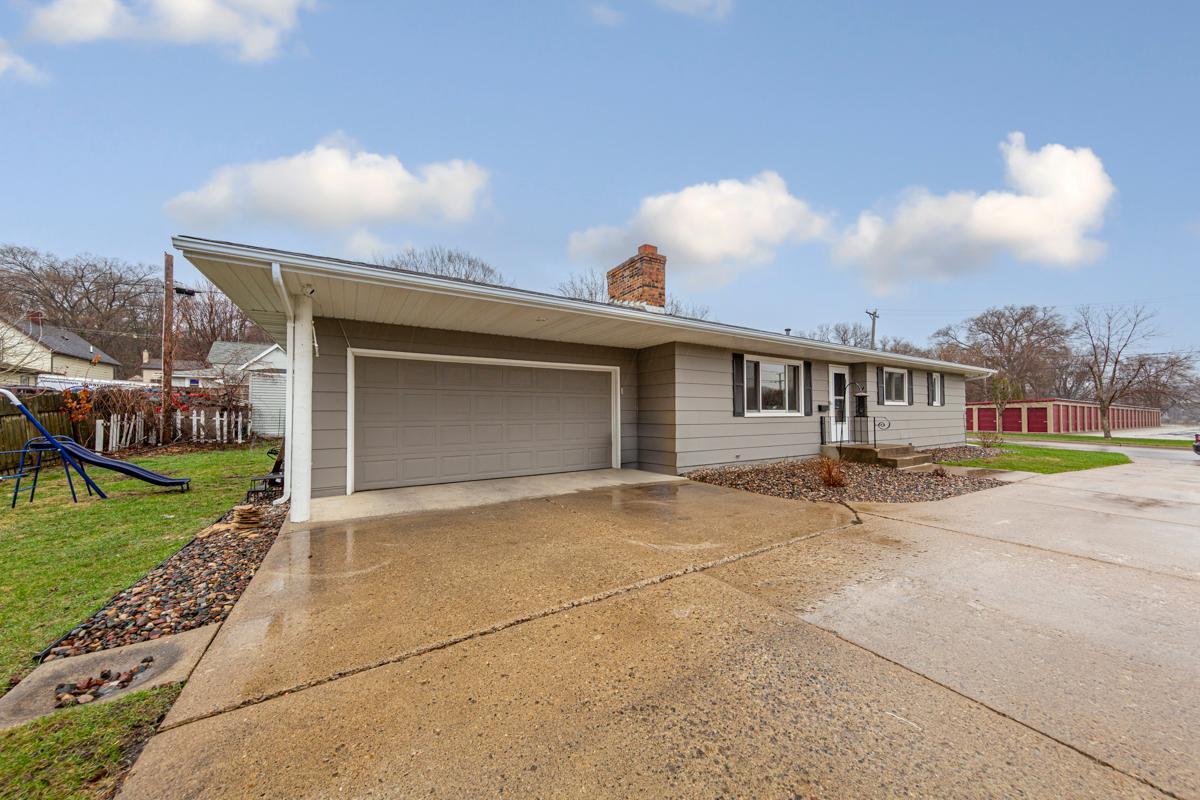 15 Locust Street, Faribault, Minnesota image 3