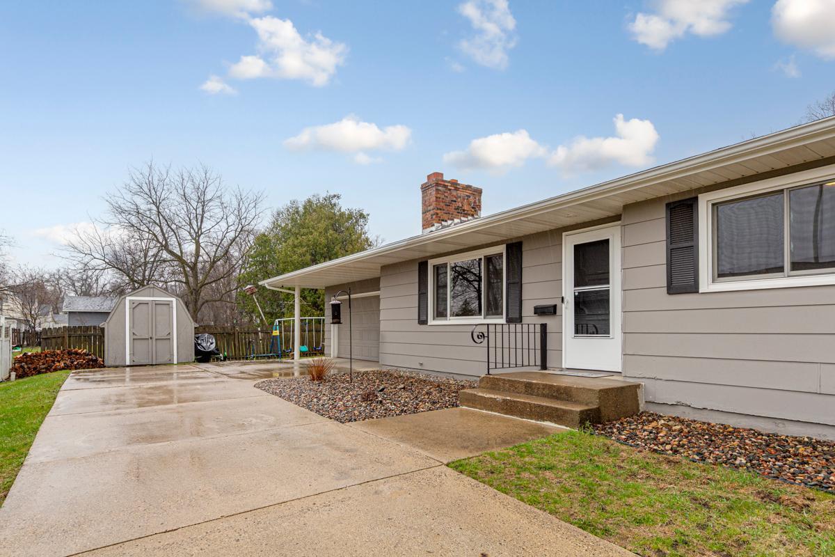 15 Locust Street, Faribault, Minnesota image 5