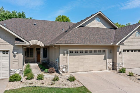 Townhouse For Sale - 9363 Libby Lane<br/> Hennepin County, Eden Prairie, MN 55347