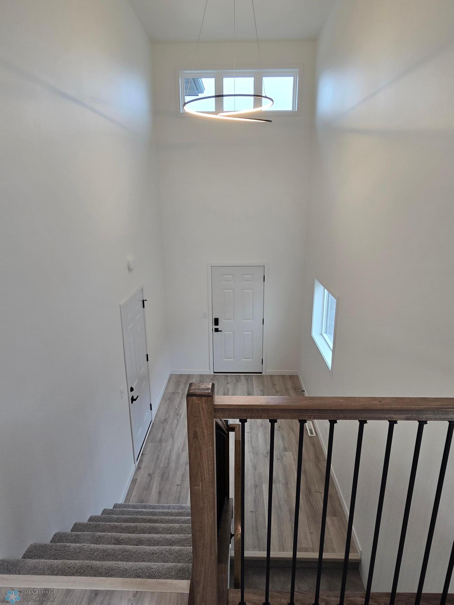 West Fargo, North Dakota 58078, United States, 4 Bedrooms Bedrooms, ,3 BathroomsBathrooms,Residential,Pending,51760