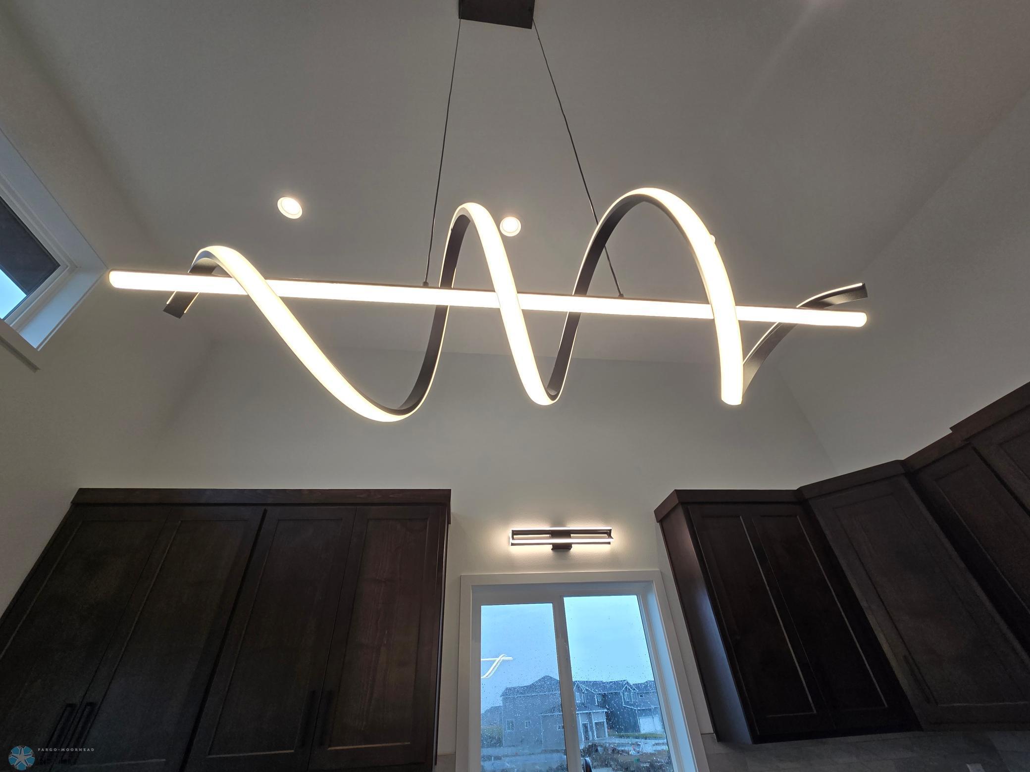 West Fargo, North Dakota 58078, United States, 4 Bedrooms Bedrooms, ,3 BathroomsBathrooms,Residential,Pending,51760