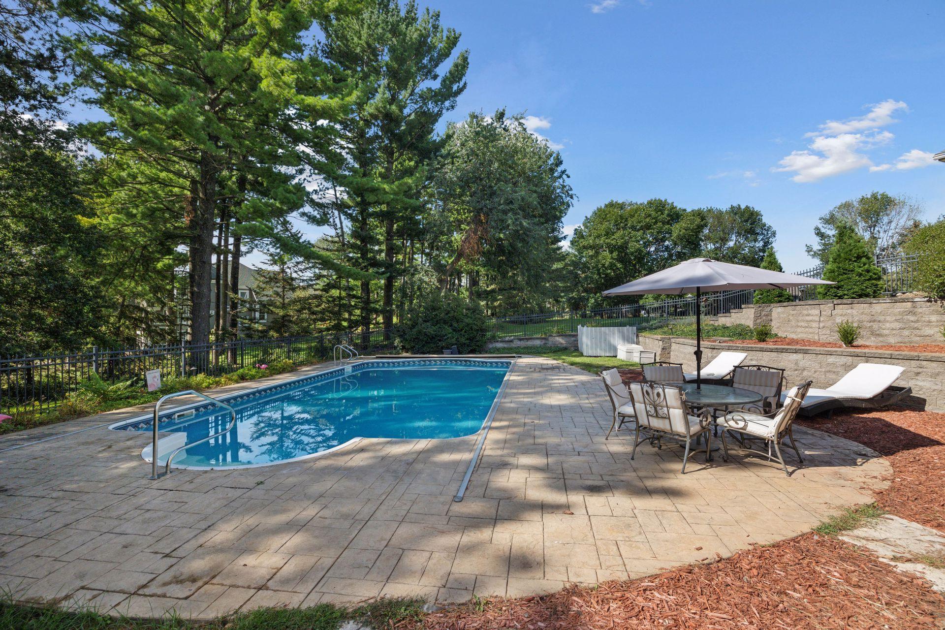 323 Saint Annes Parkway, Hudson, Wisconsin image 46