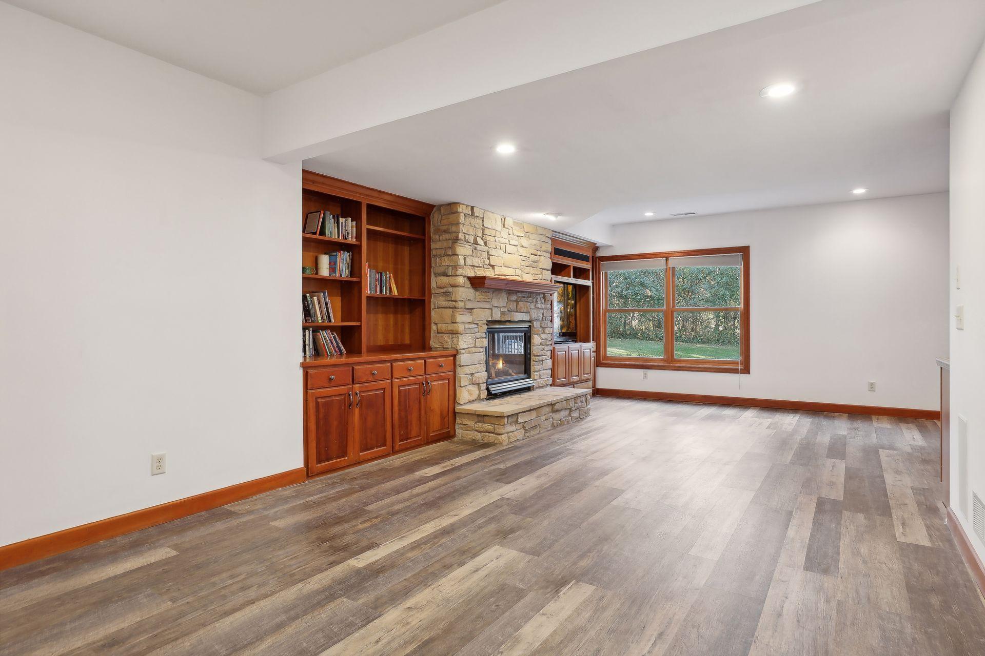 323 Saint Annes Parkway, Hudson, Wisconsin image 29