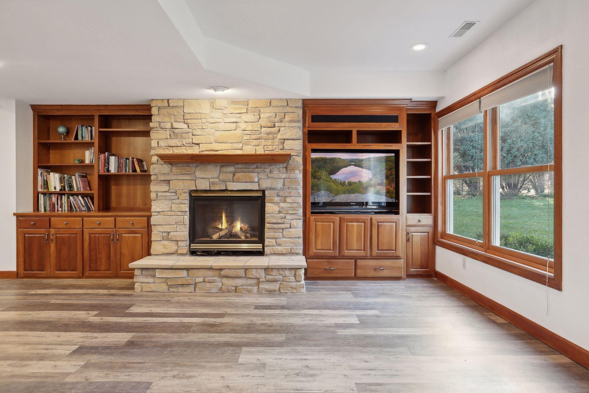 323 Saint Annes Parkway, Hudson, Wisconsin image 31