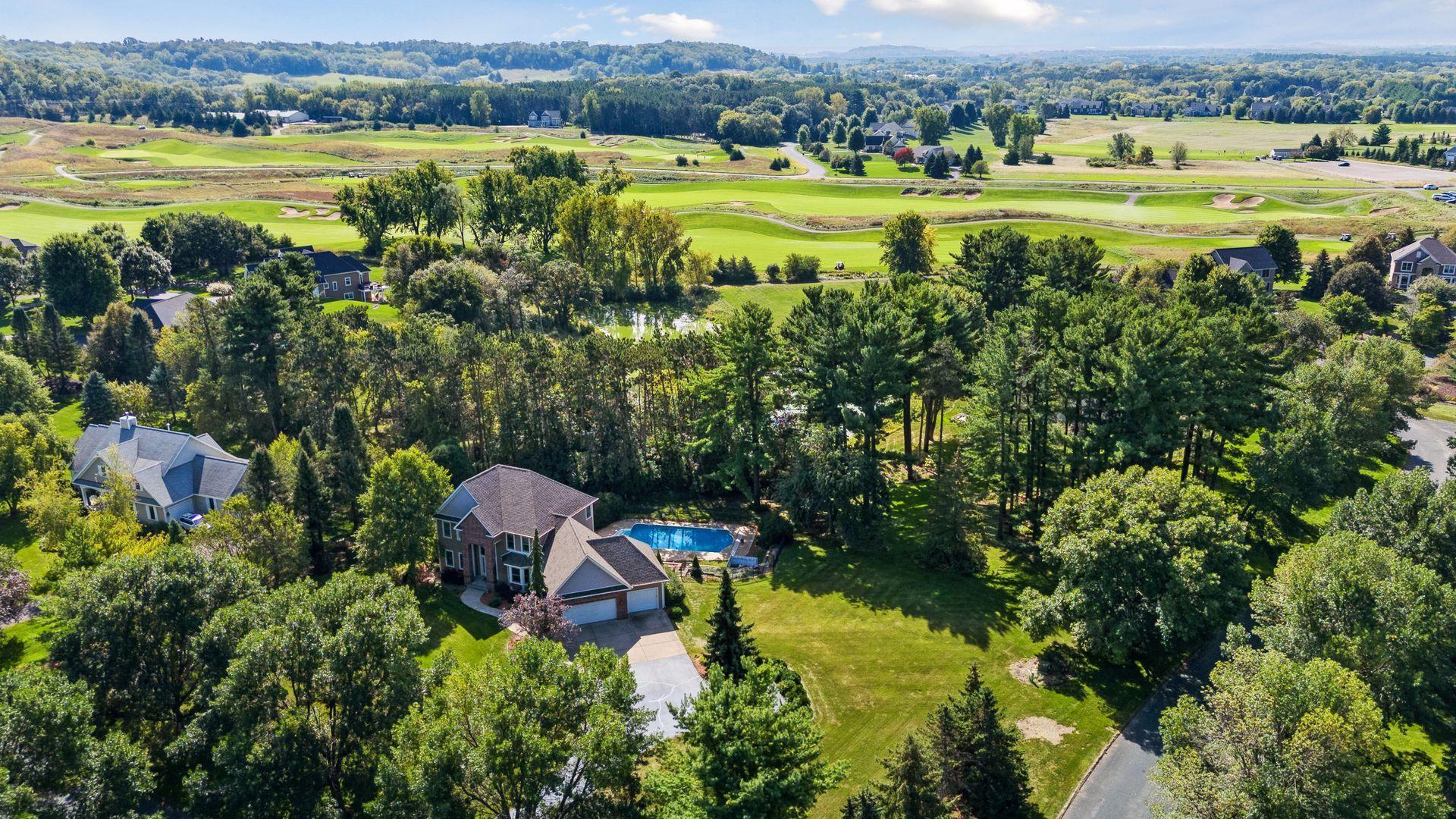 323 Saint Annes Parkway, Hudson, Wisconsin image 1
