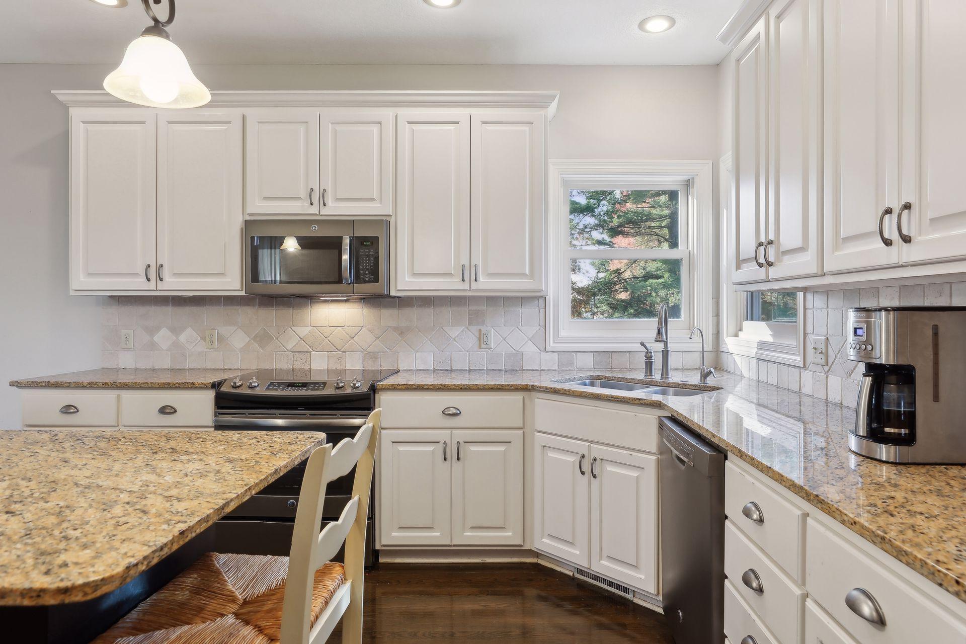 323 Saint Annes Parkway, Hudson, Wisconsin image 15