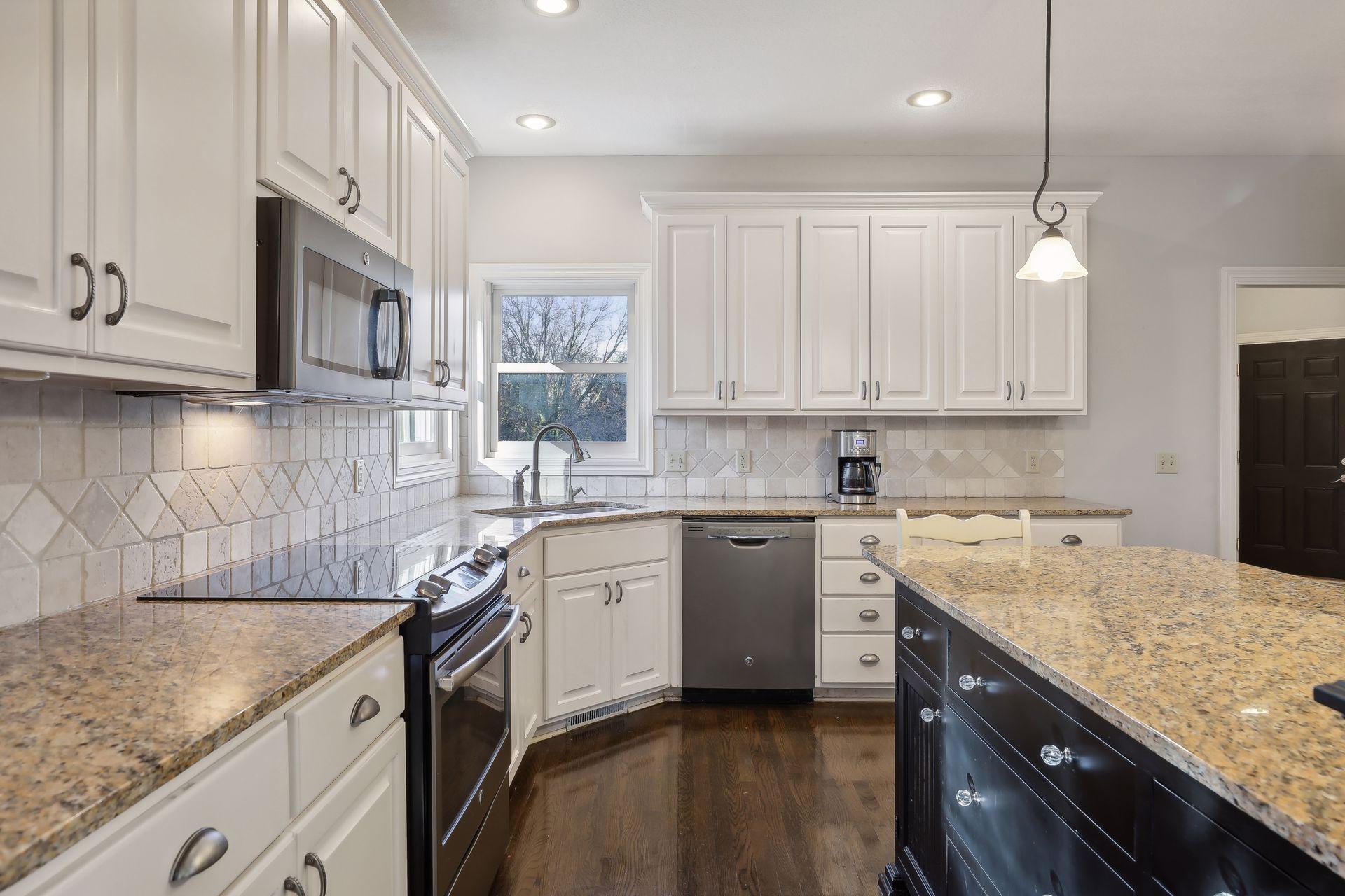 323 Saint Annes Parkway, Hudson, Wisconsin image 16