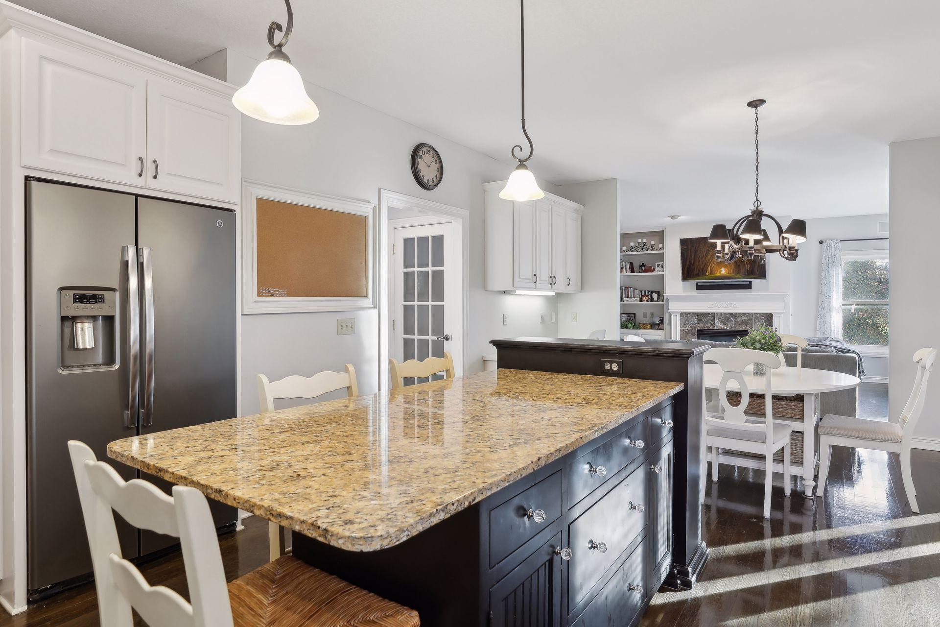 323 Saint Annes Parkway, Hudson, Wisconsin image 17