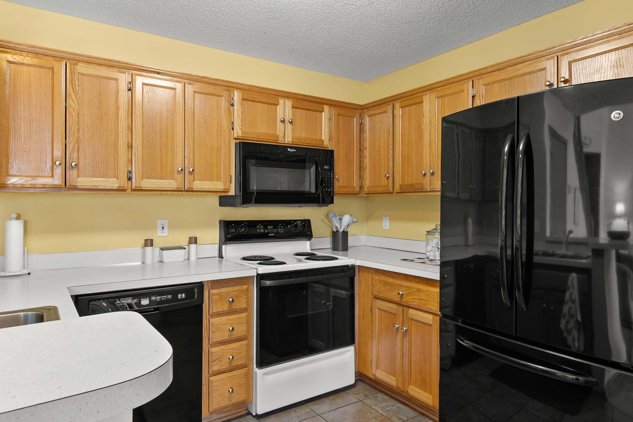 1003 Juniper Court, Shakopee, Minnesota image 9