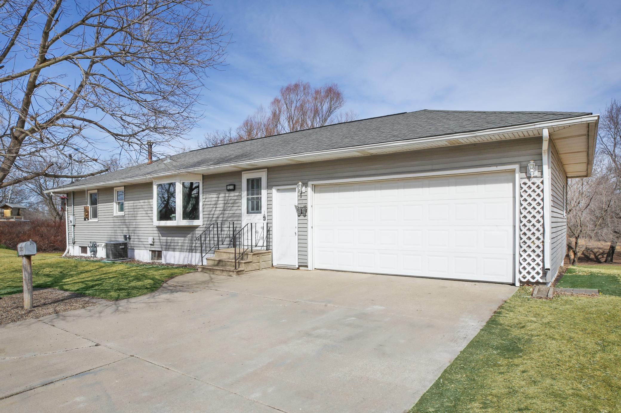 1203 4th Avenue, Austin, Minnesota image 4