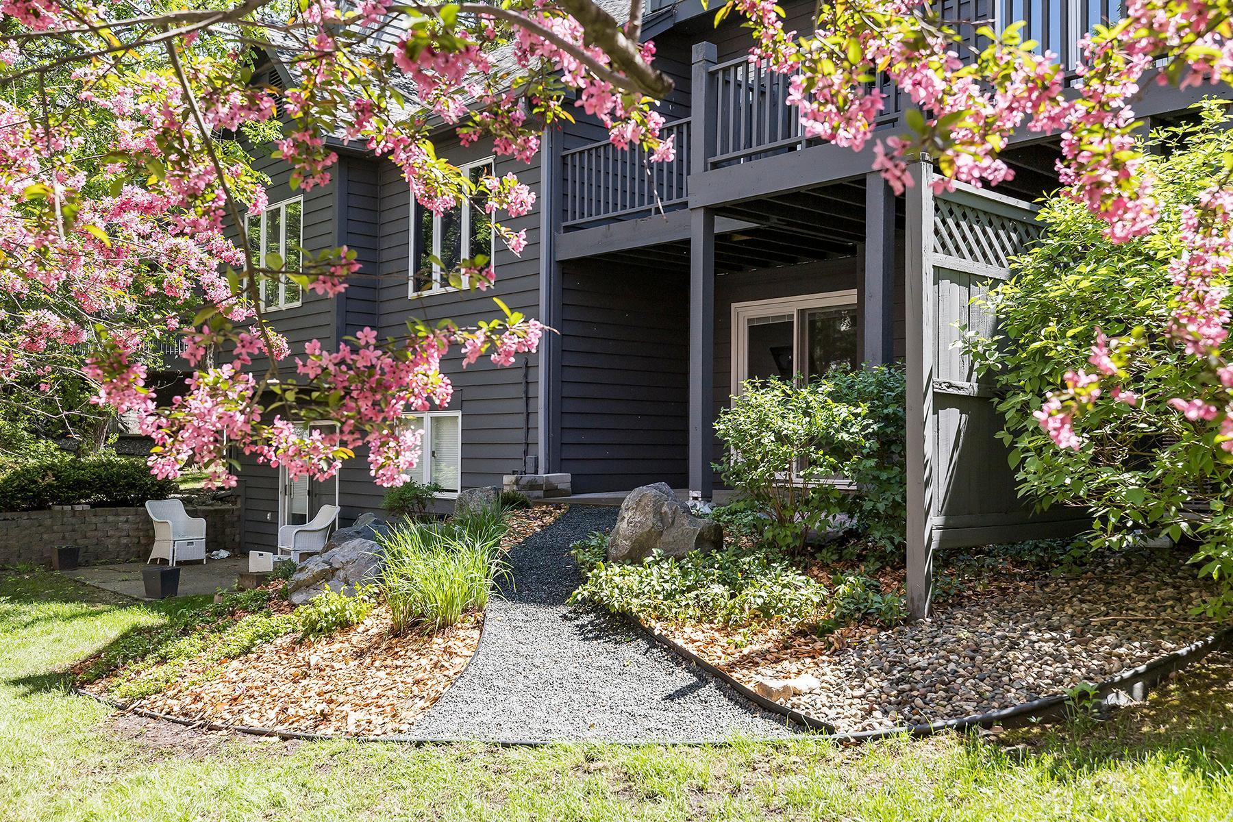 2218 Sherwood Court, Hopkins, Minnesota image 38