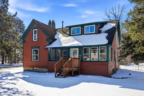 Homes For Sale - 124 South Avenue<br/> Clear Lake, WI 54005