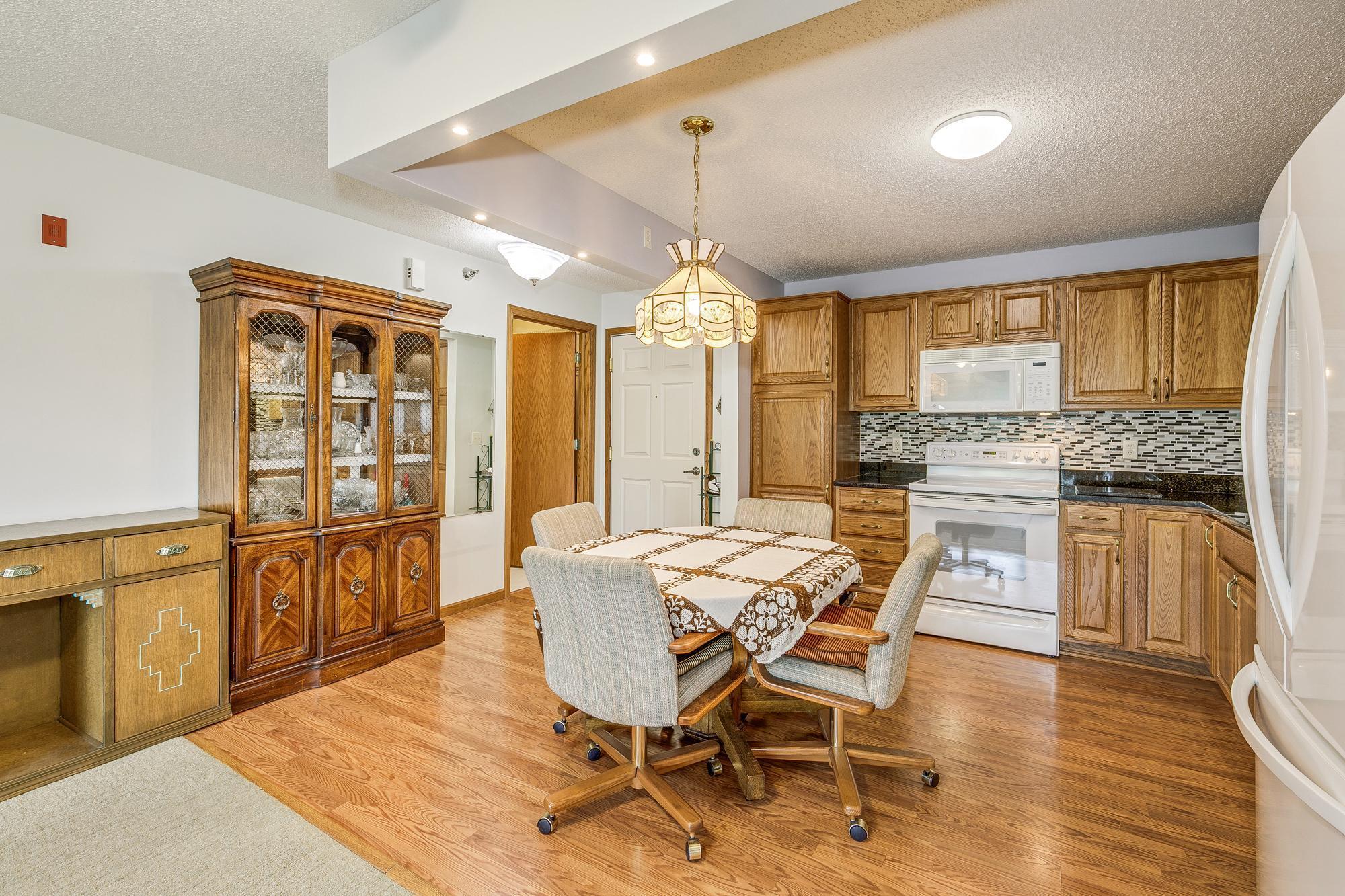 15400 Chippendale Avenue #304, Rosemount, Minnesota image 5