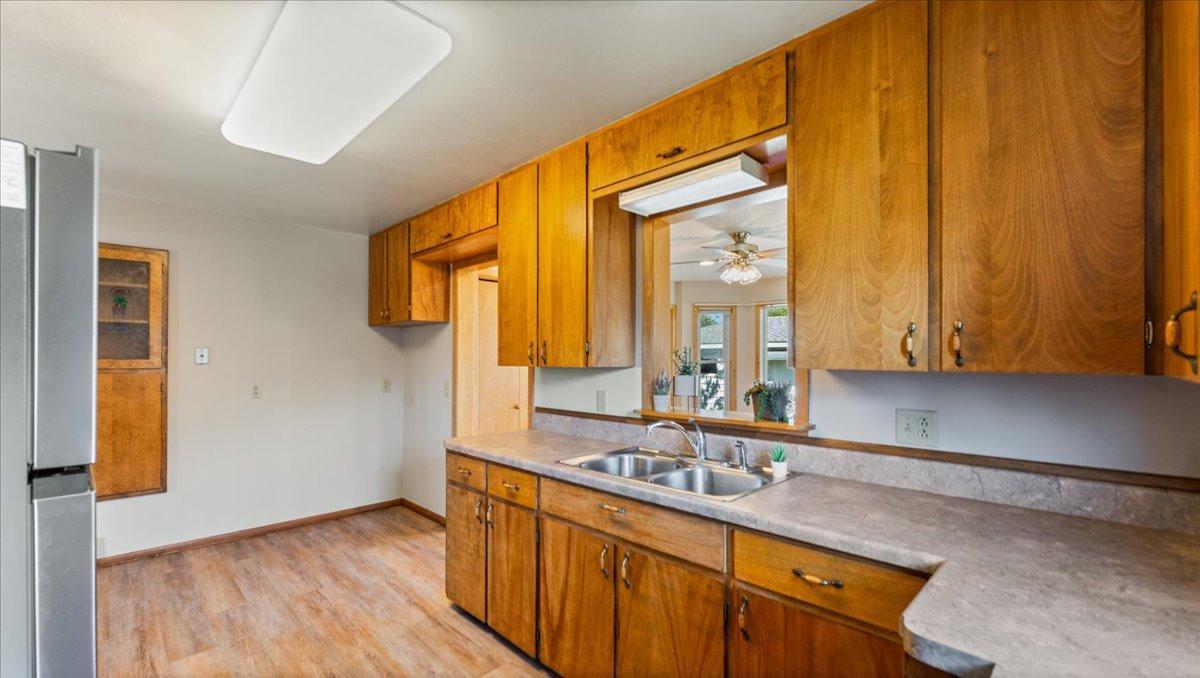 516 Lake Shore Drive, Sauk Centre, Minnesota image 6