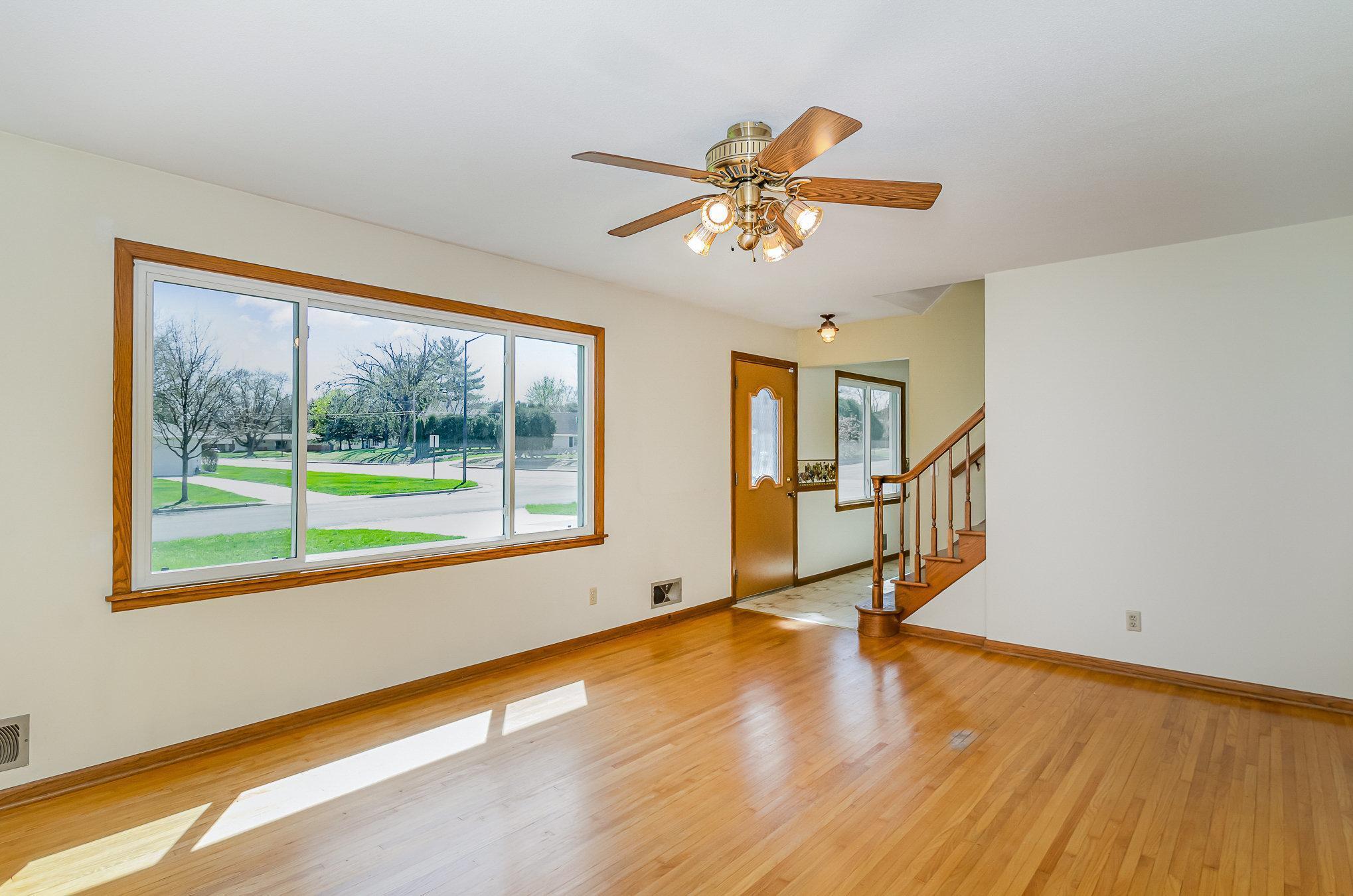 968 Shumway Street, Shakopee, Minnesota image 6