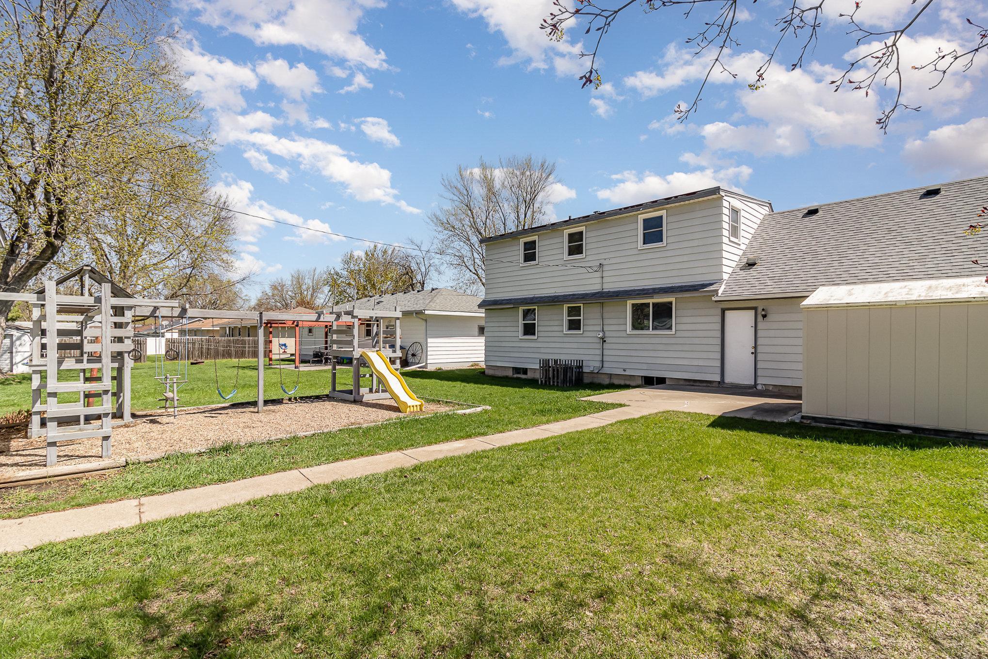 968 Shumway Street, Shakopee, Minnesota image 22