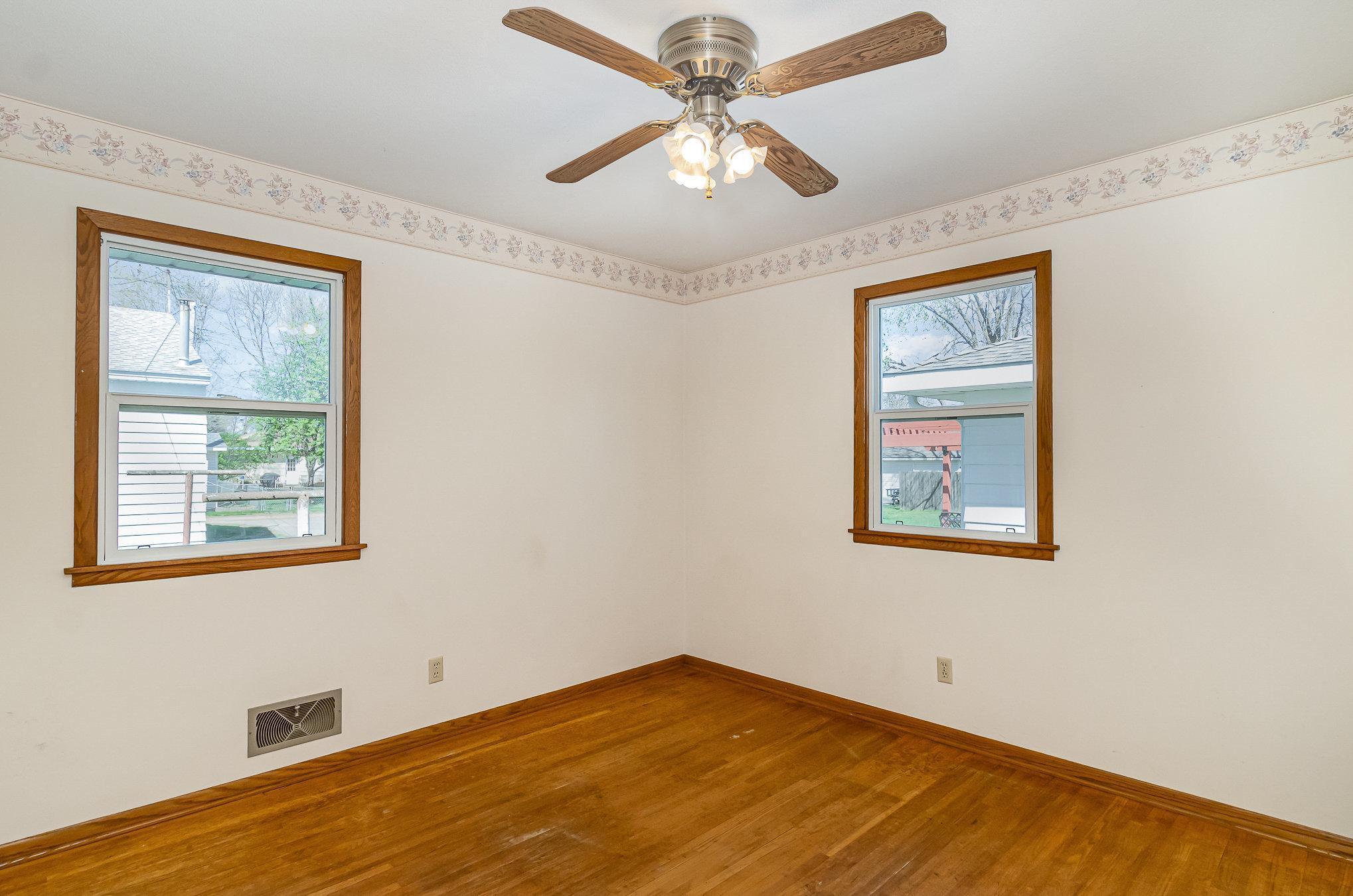 968 Shumway Street, Shakopee, Minnesota image 17