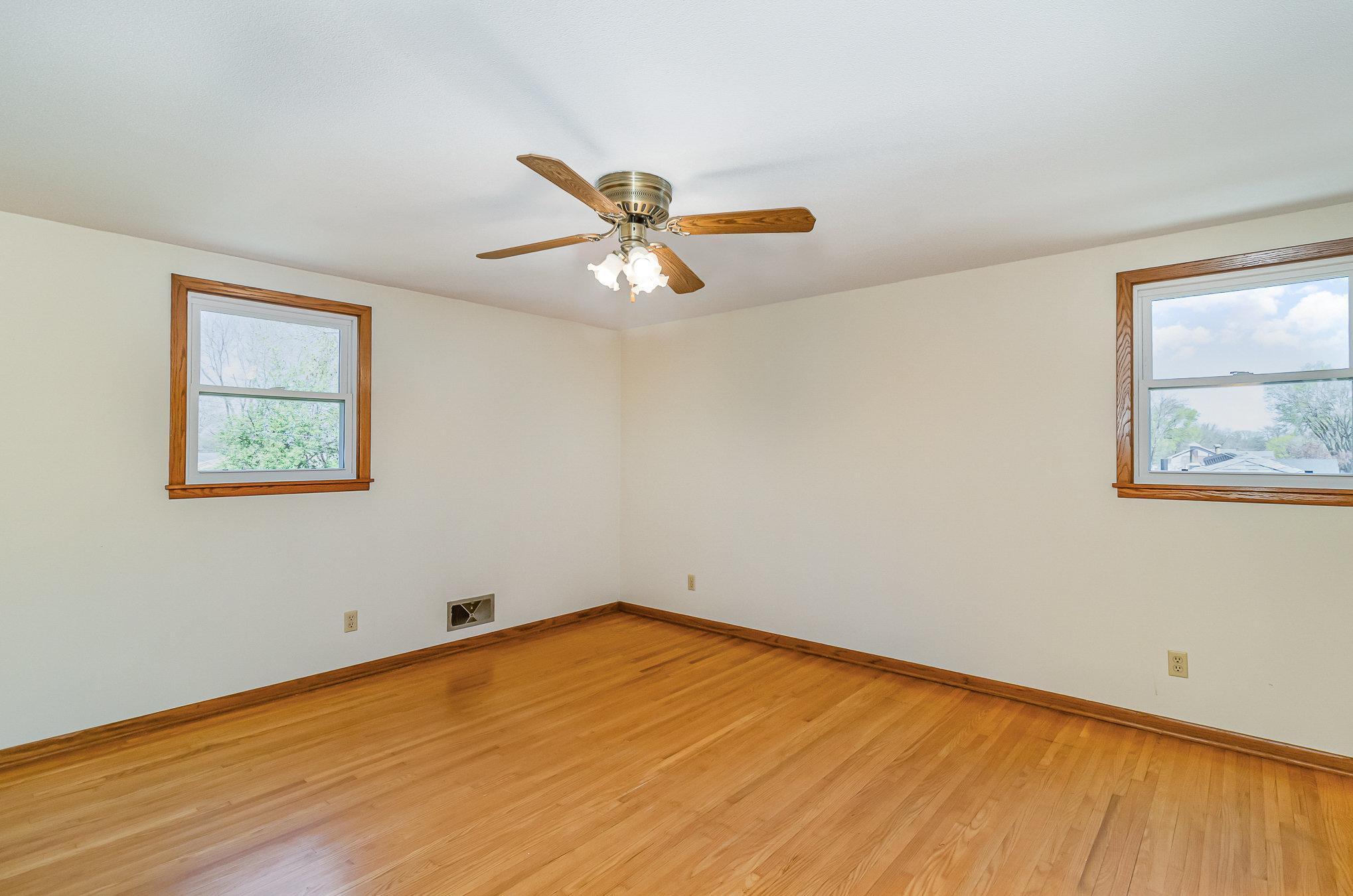 968 Shumway Street, Shakopee, Minnesota image 14