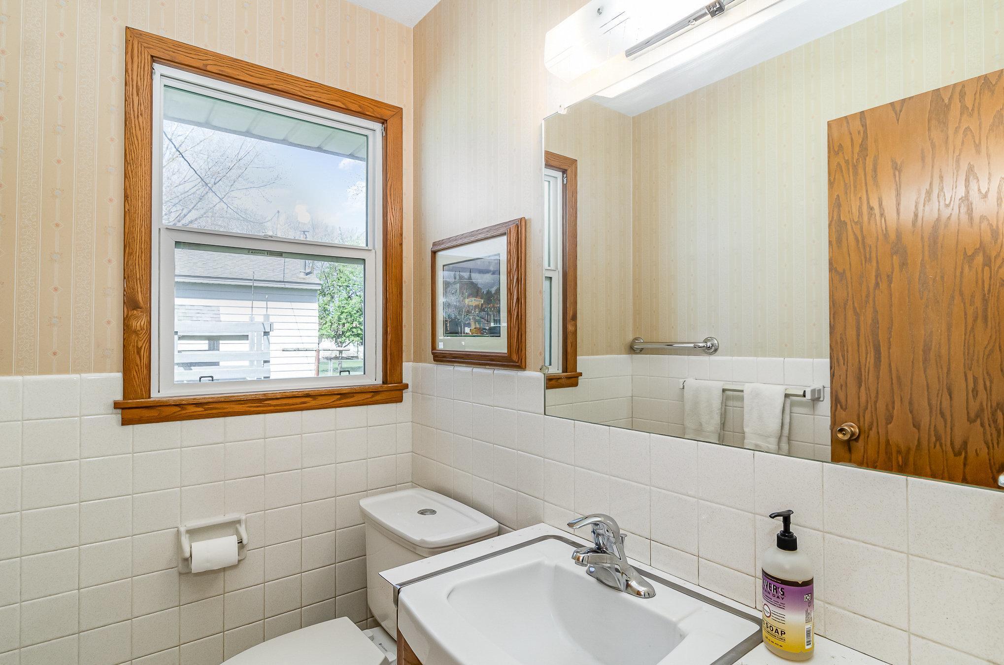 968 Shumway Street, Shakopee, Minnesota image 12