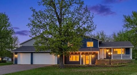 Homes For Sale - 22045 Elston Avenue<br/> Washington County, Forest Lake, MN 55025