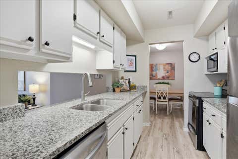 Townhouse For Sale - 1812 Yuma Lane<br/> Minneapolis, MN 55447