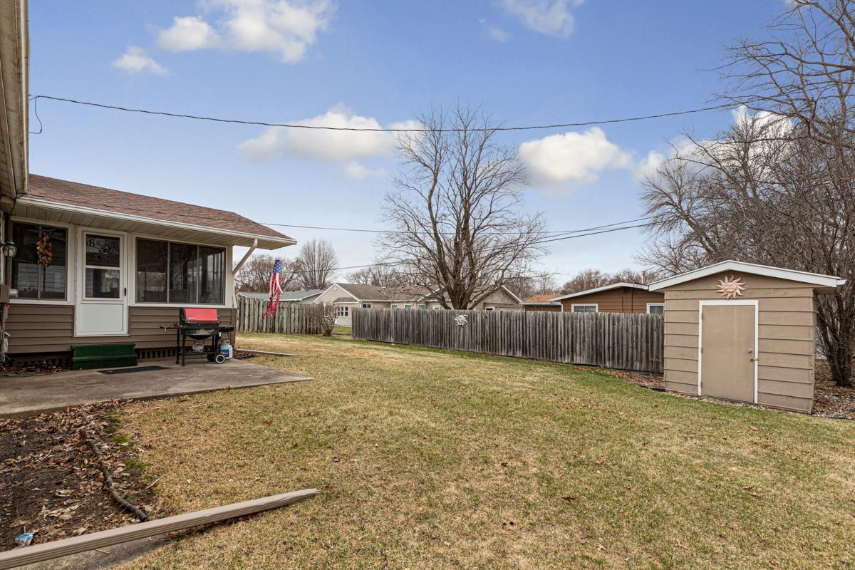 762 Paris Place, Owatonna, Minnesota image 6