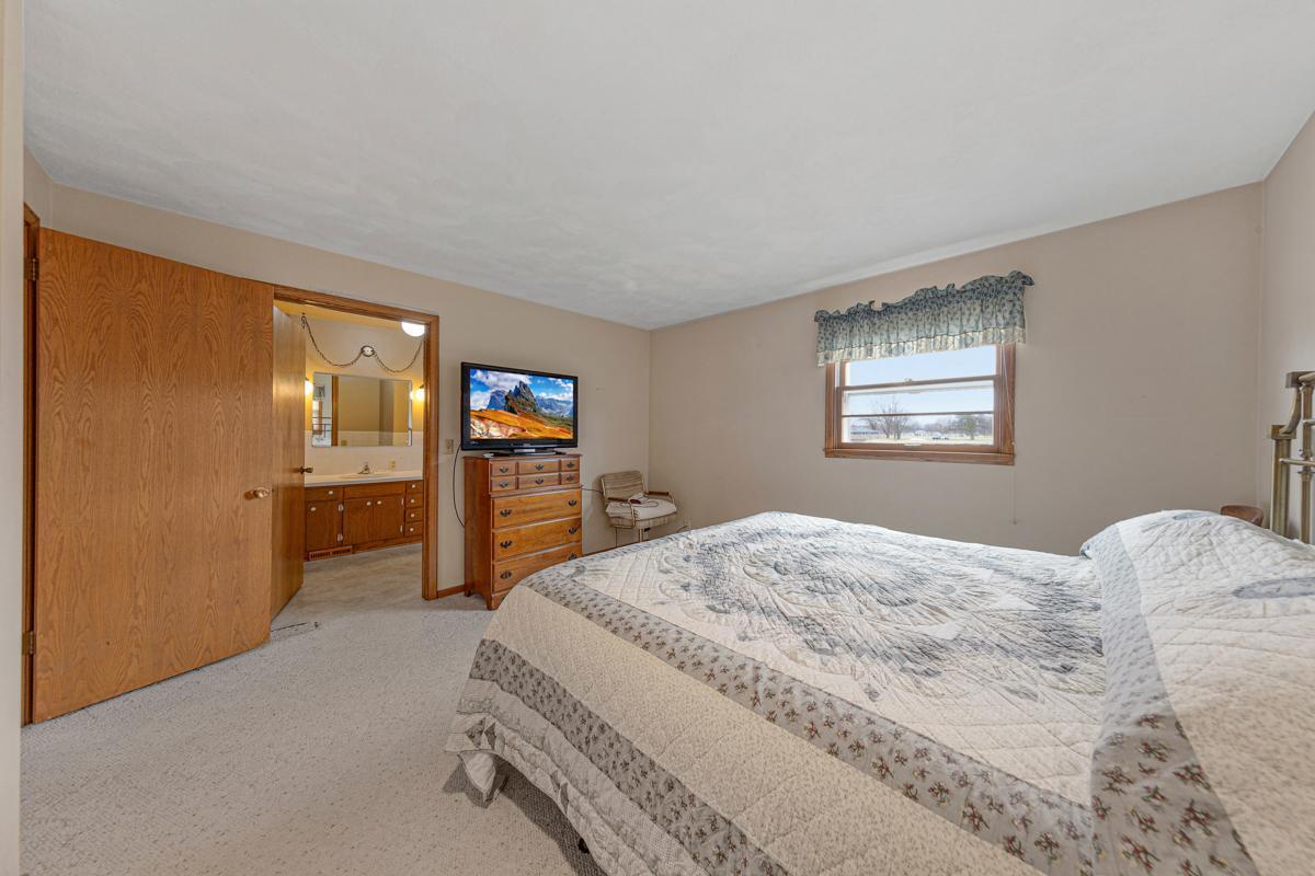 762 Paris Place, Owatonna, Minnesota image 35