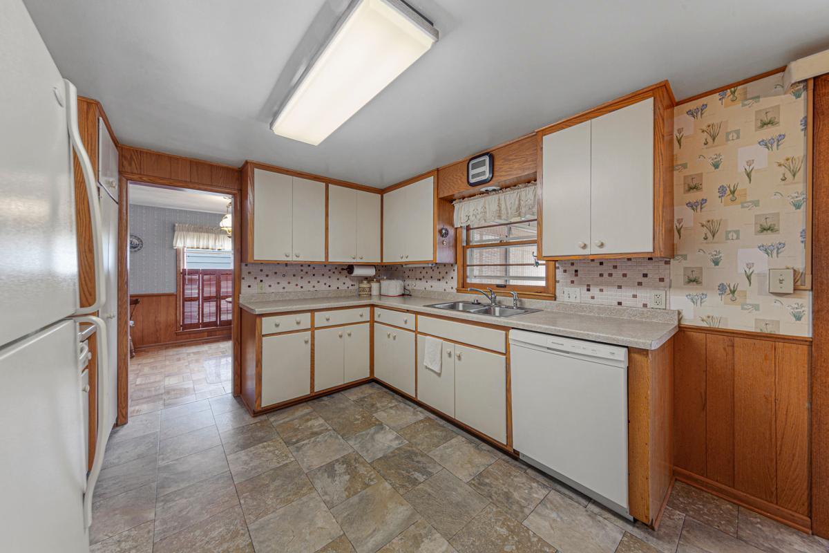 762 Paris Place, Owatonna, Minnesota image 21