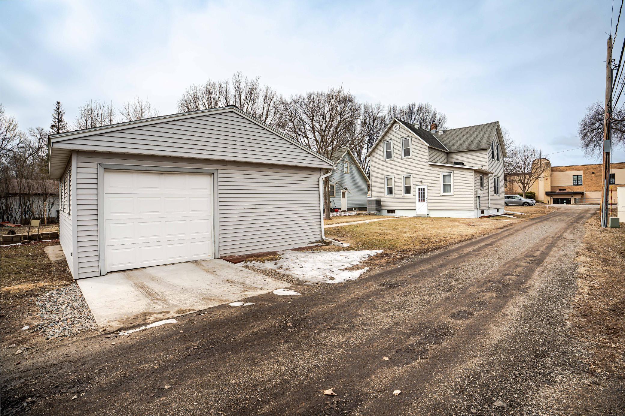 915 S Union Avenue, Fergus Falls, Minnesota image 27