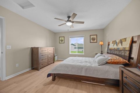 Townhouse For Sale - 1042 White Tail Lane<br/> Montrose, MN 55363