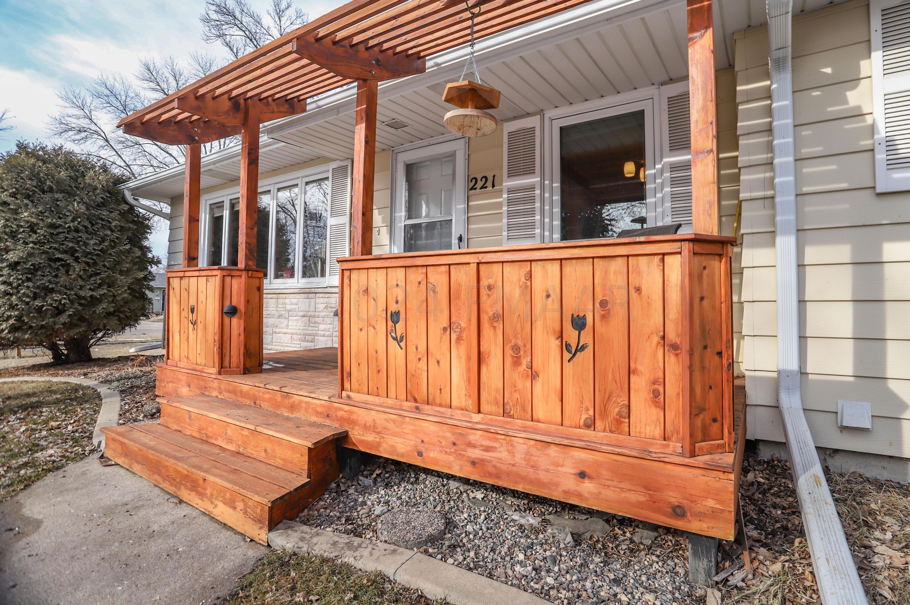 Fargo, North Dakota 58102, United States, 3 Bedrooms Bedrooms, ,2 BathroomsBathrooms,Residential,Active,64229