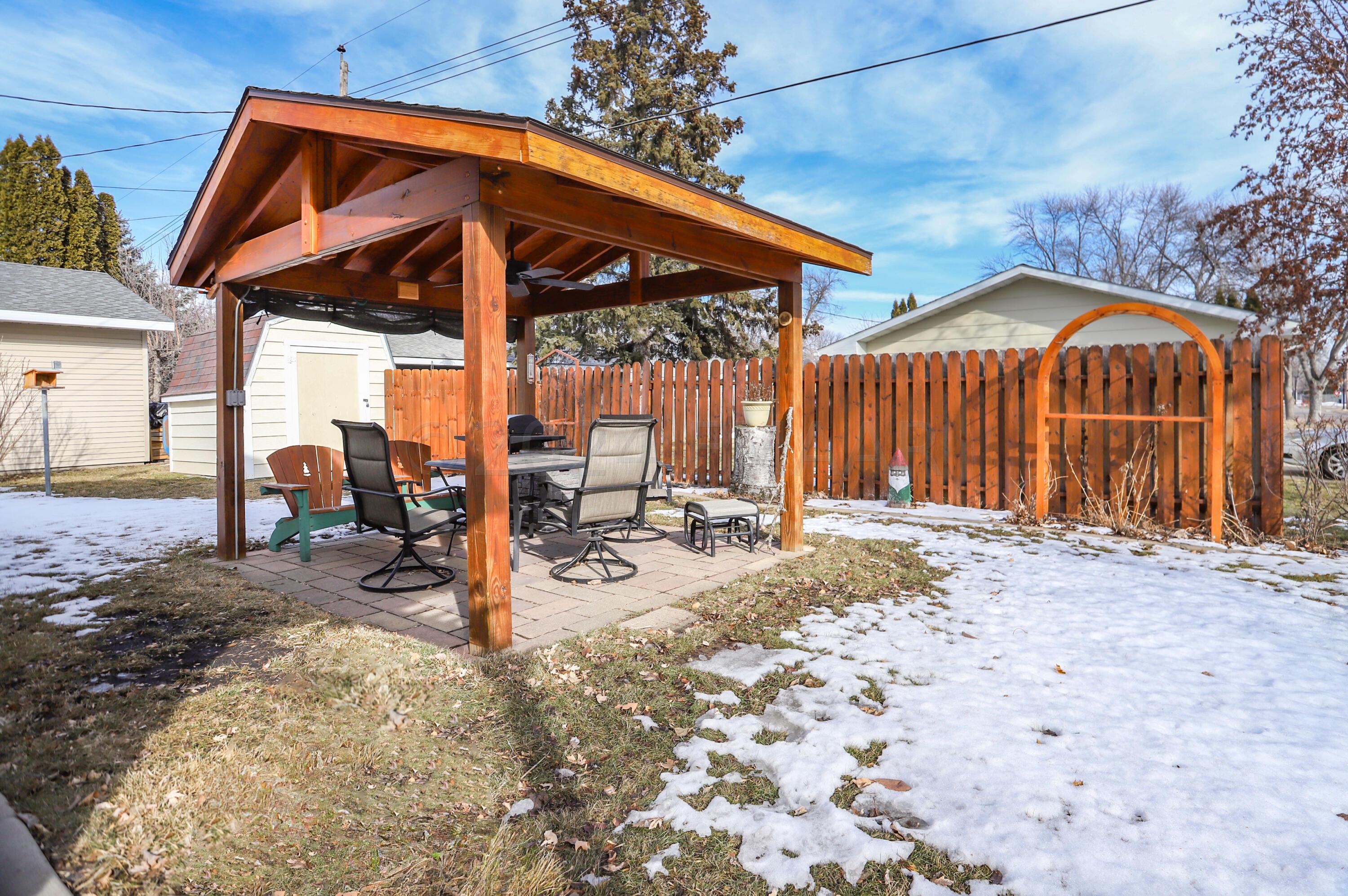 Fargo, North Dakota 58102, United States, 3 Bedrooms Bedrooms, ,2 BathroomsBathrooms,Residential,Active,64229