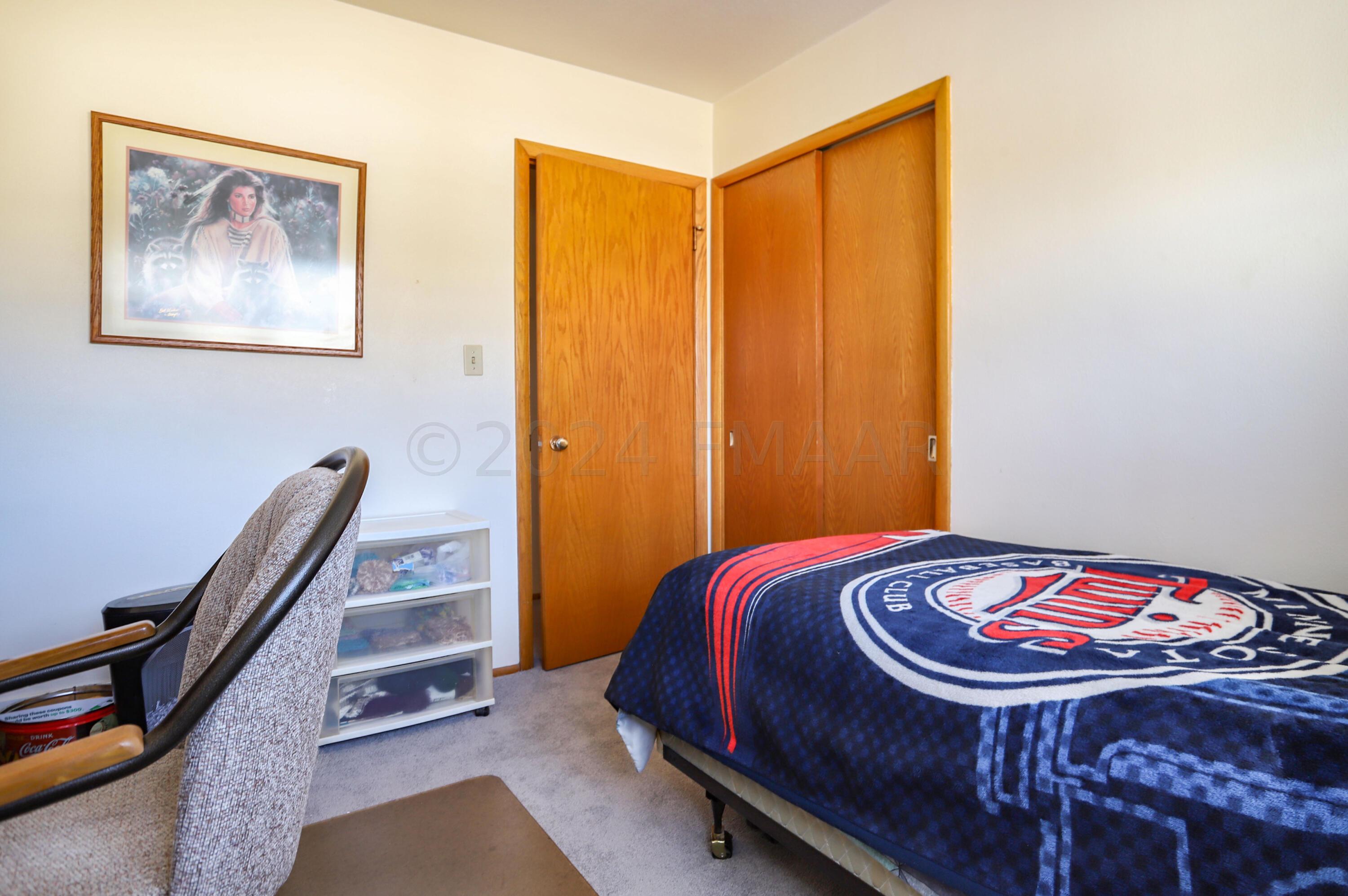 Fargo, North Dakota 58102, United States, 3 Bedrooms Bedrooms, ,2 BathroomsBathrooms,Residential,Active,64229