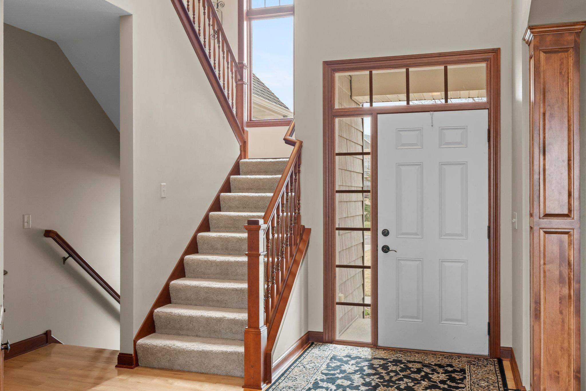 24648 Superior Drive, Rogers, Minnesota image 6